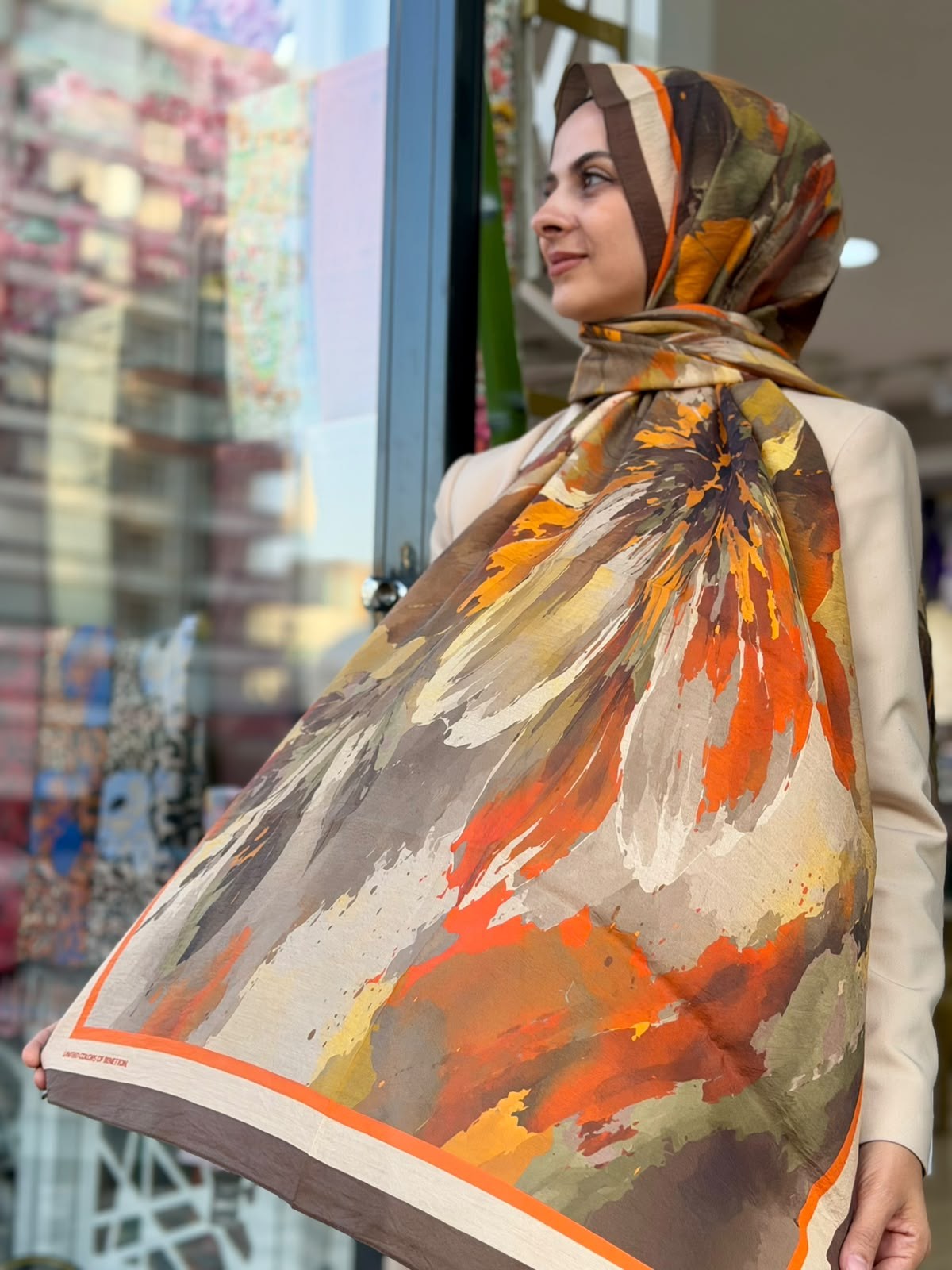 Benetton Desenli Şal Turuncu Rengi (Yeni Sezon)