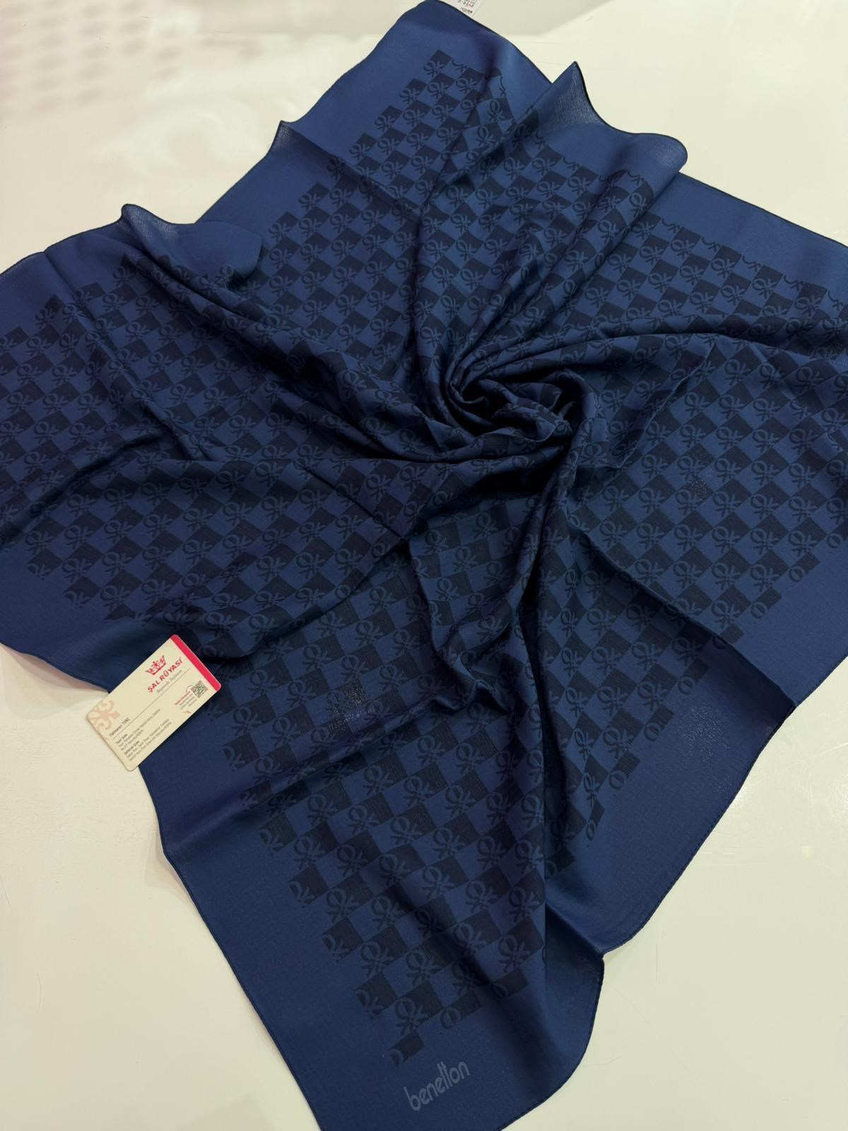Benetton Monogram Elegante Eşarp Lacivert Rengi