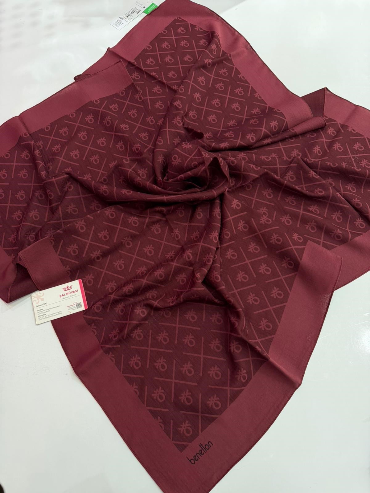 Benetton Monogram Elegante Koyu Bordo Rengi