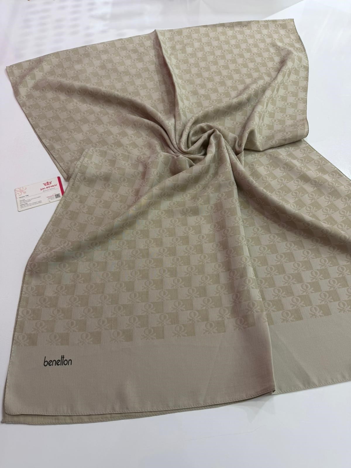 Benetton Monogram Elegante Şal Bej Rengi