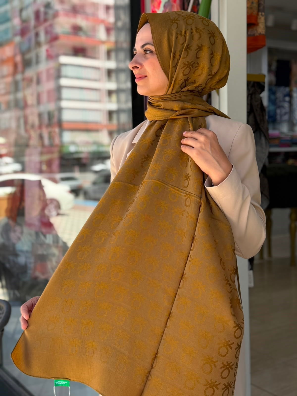 Benetton Naia Şal Safran Rengi