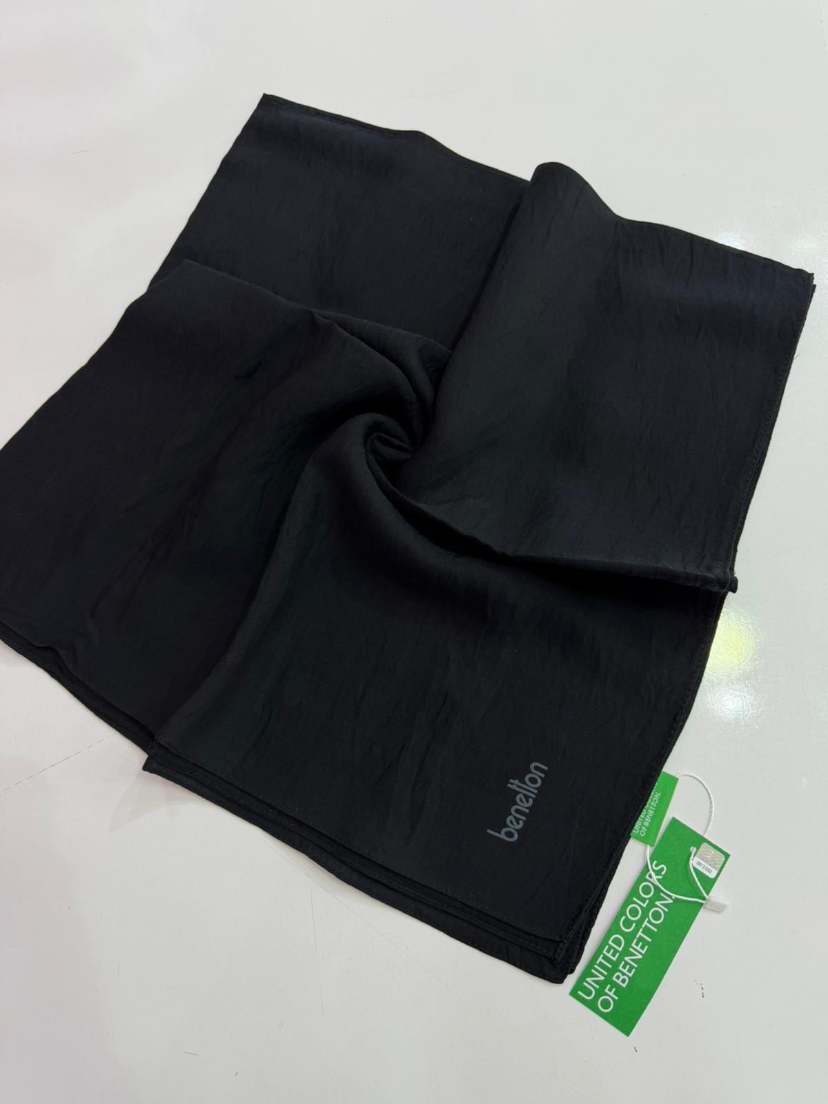 Benetton Viscon Eşarp Siyah Rengi