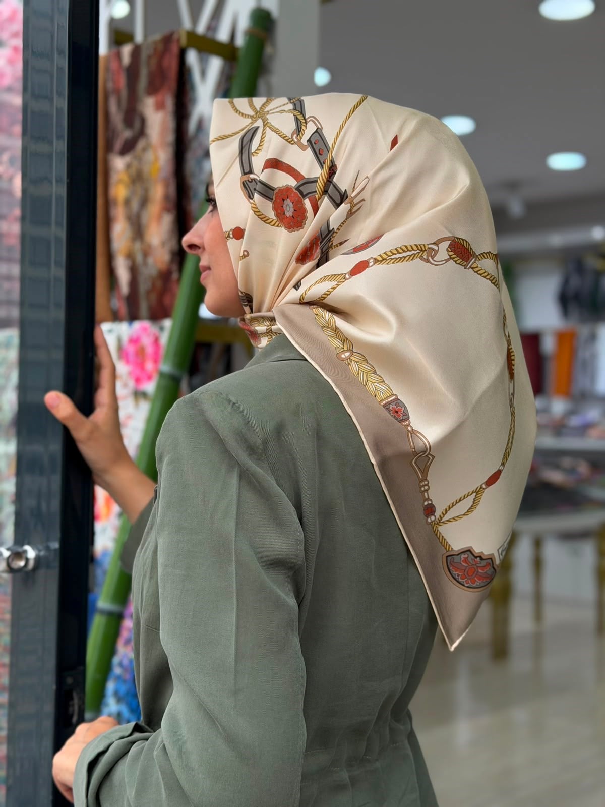 Çağrı İpek Twill İpek Eşarp 02