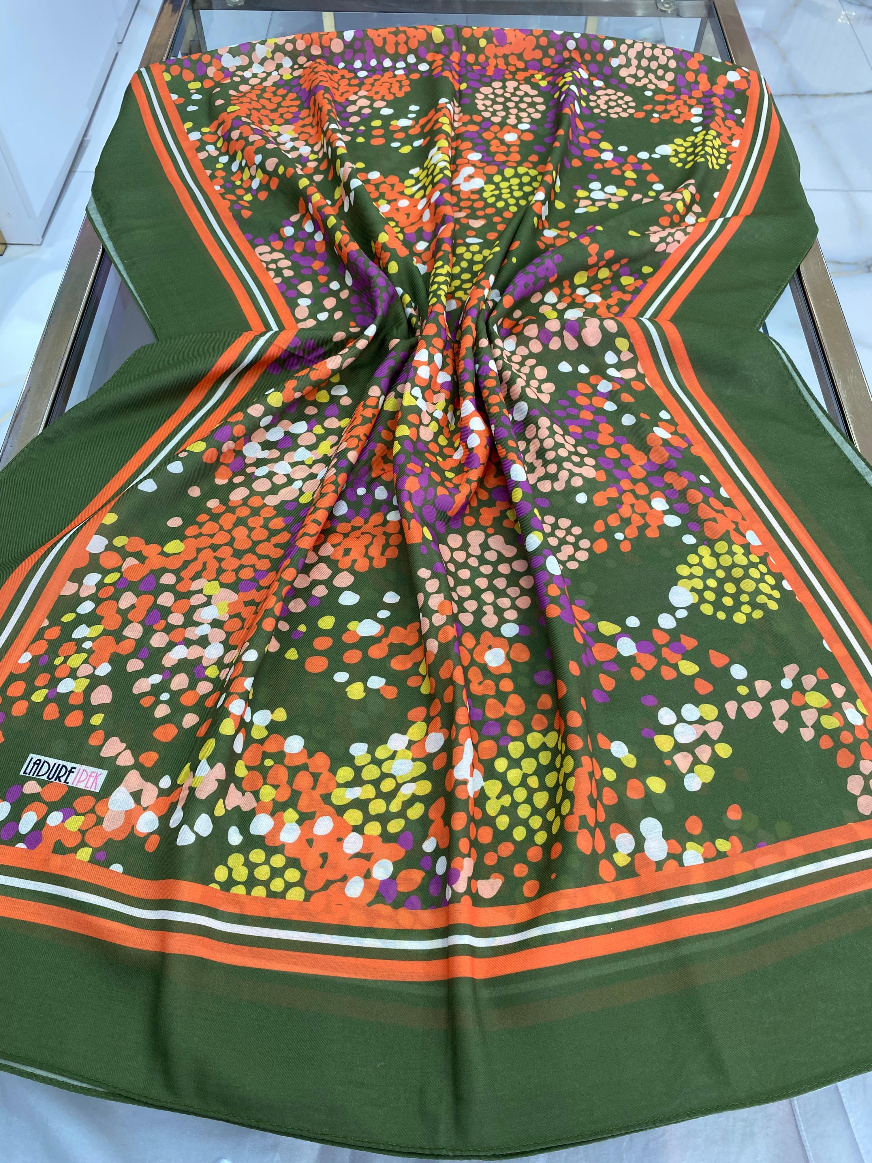Desenli Butik Şal (Haki)