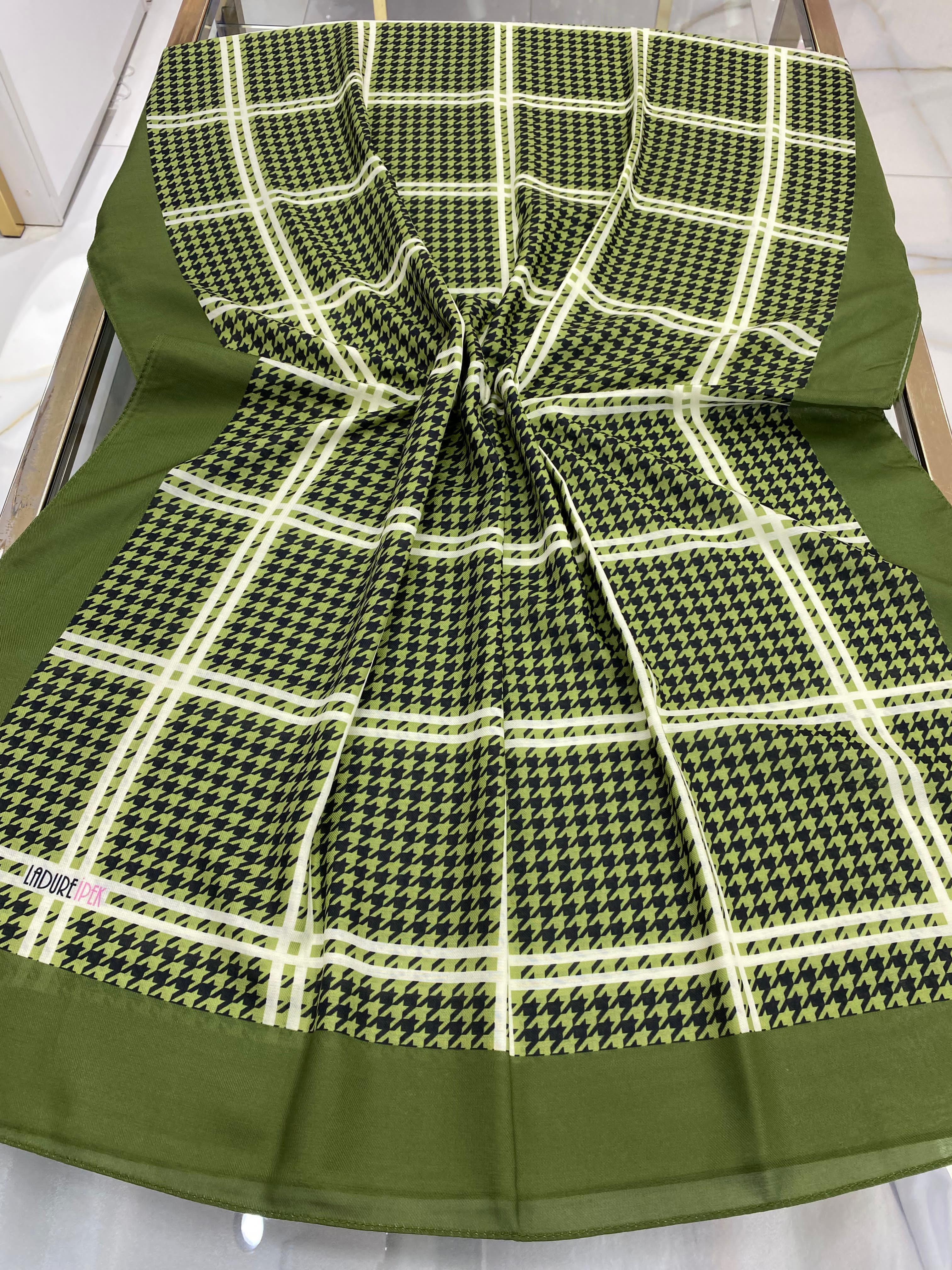 Desenli Butik Şal (Haki)