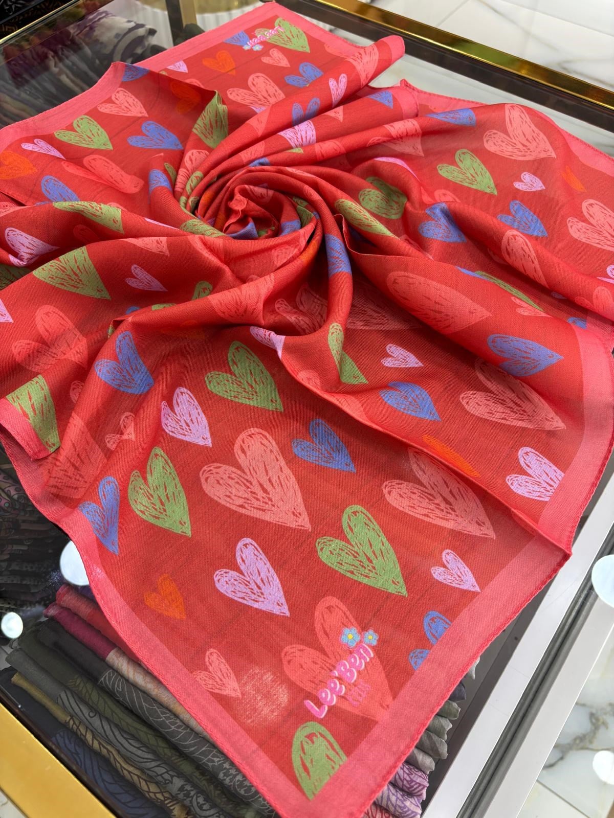 Desenli Çocuk Eşarp 03