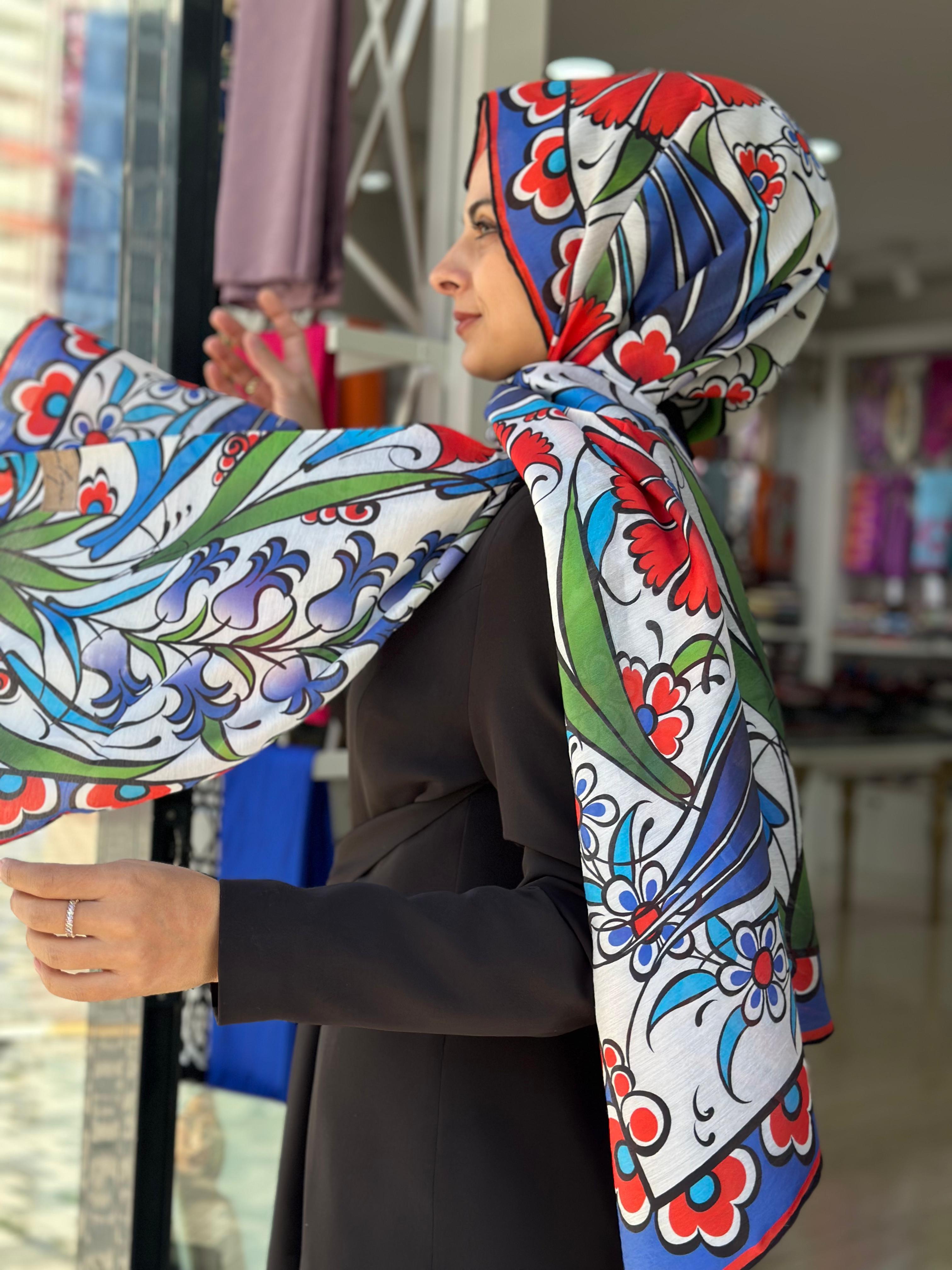 Desenli Güz Şal (Beyaz)