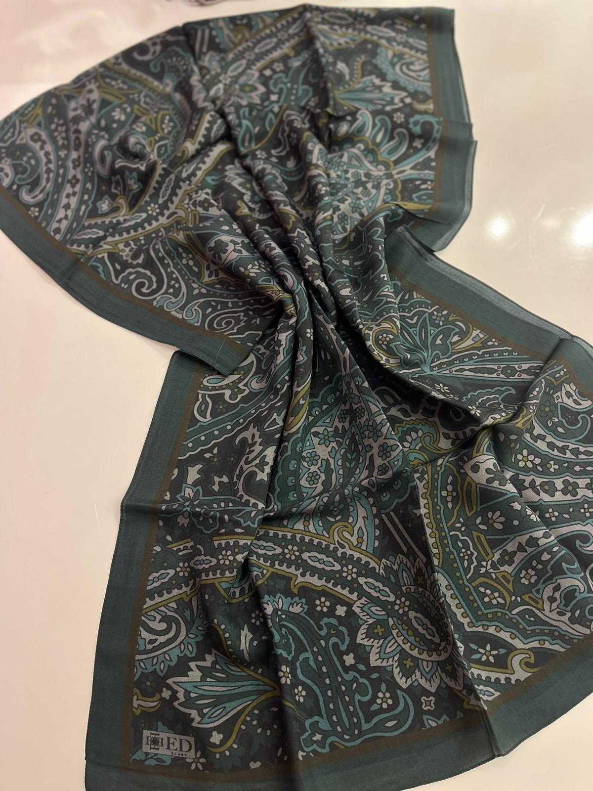 Ed Scarf Desenli Floş Viskon Şal 02