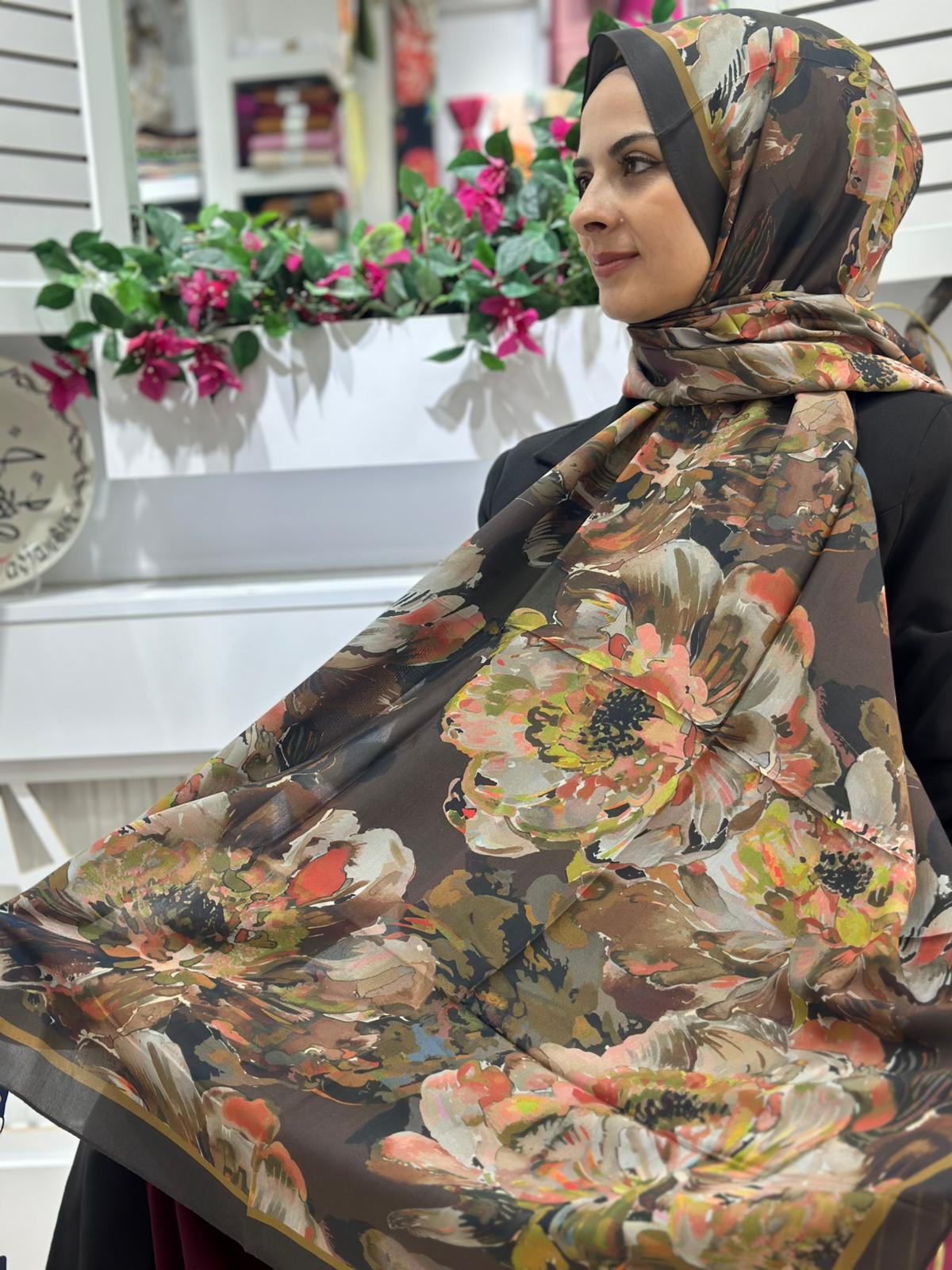 Ed Scarf Desenli Floş Viskon Şal 02