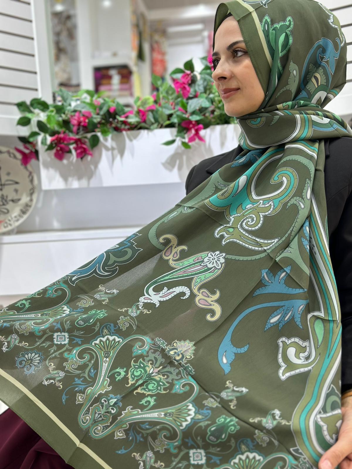 Ed Scarf Desenli Floş Viskon Şal 03