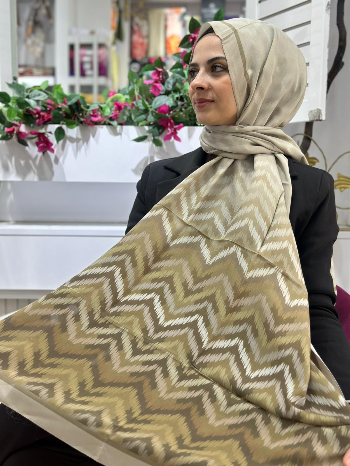 Ed Scarf Desenli Floş Viskon Şal 04