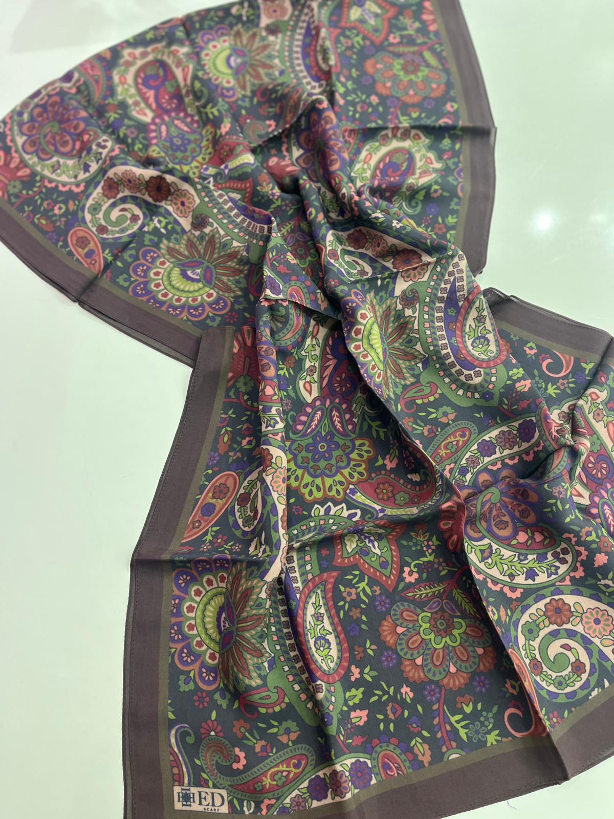 Ed Scarf Desenli Floş Viskon Şal 05