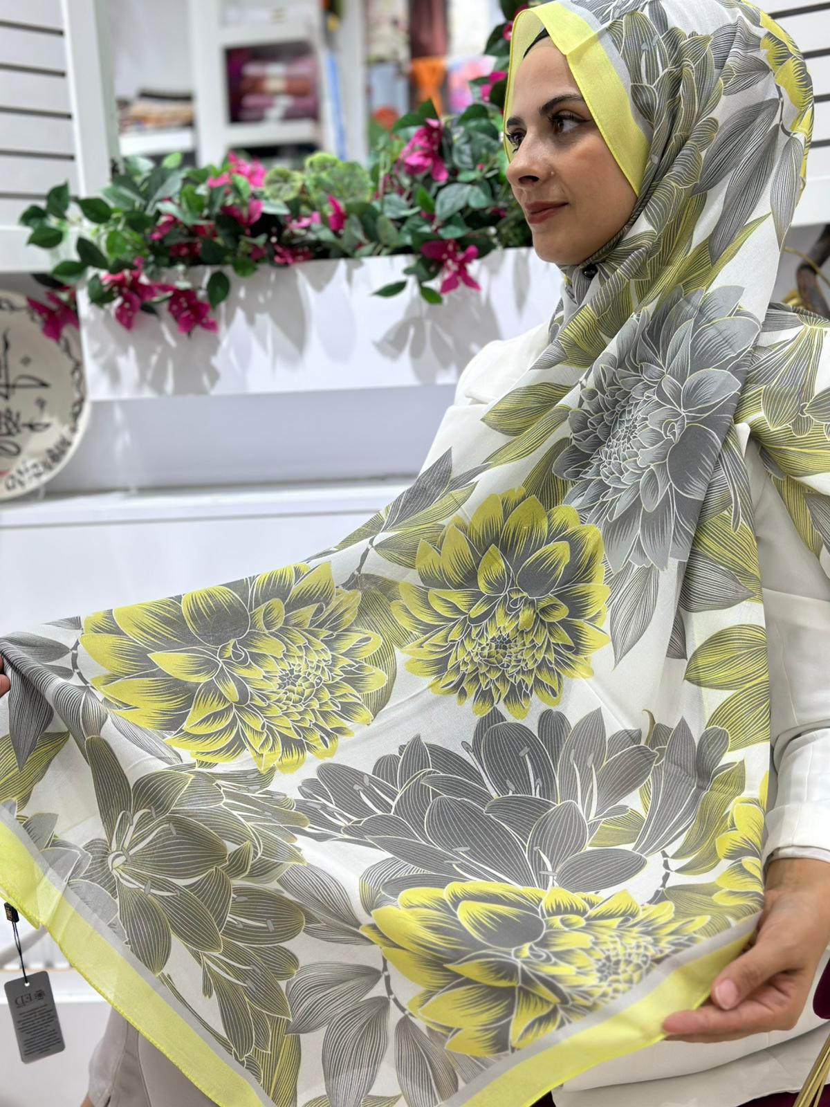Ed Scarf Desenli Viskon Şal 07