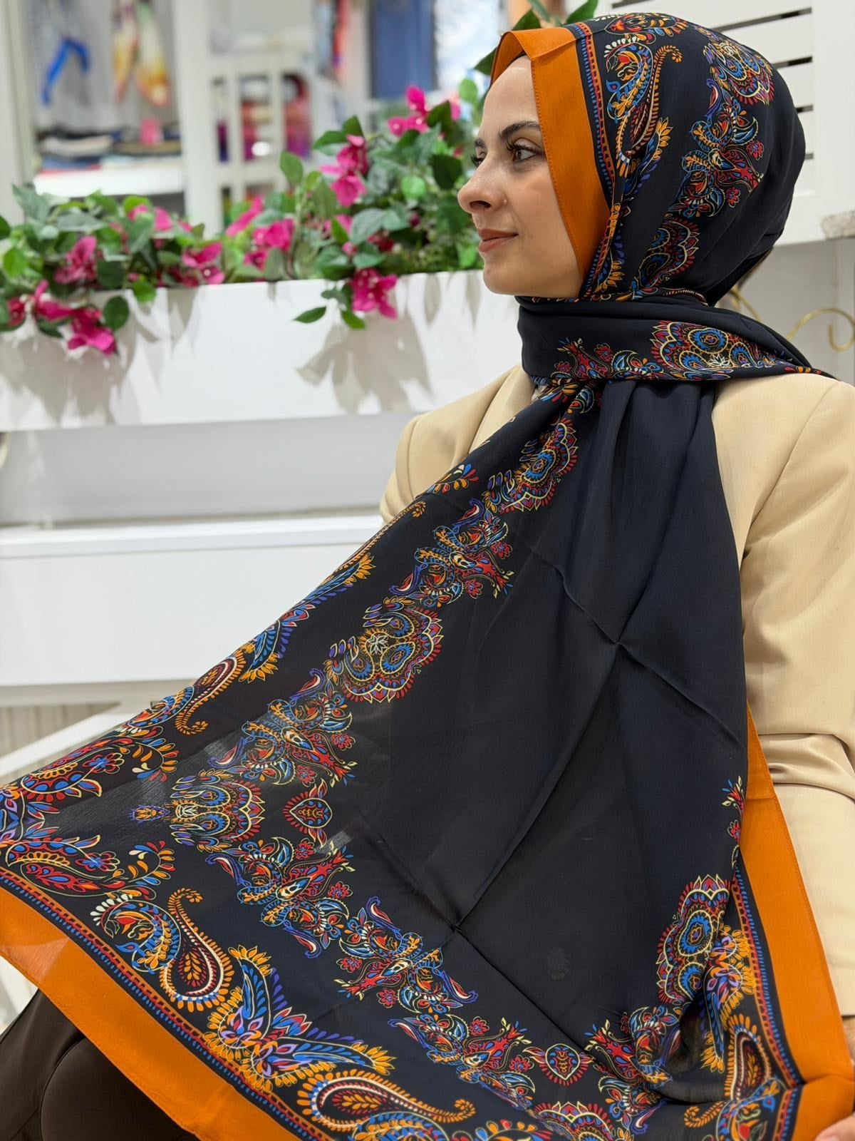 Ed Scarf Desenli Yeni Sezon Floş Viskon Şal 03