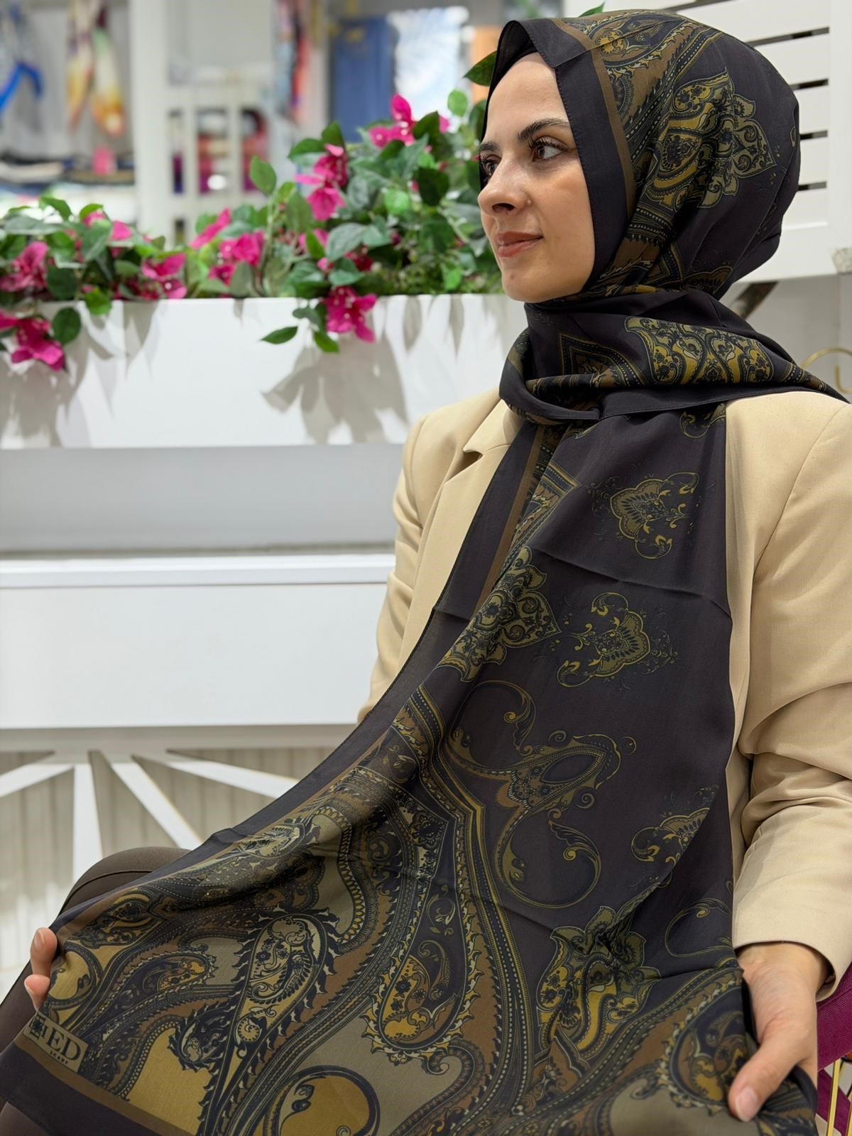 Ed Scarf Desenli Yeni Sezon Floş Viskon Şal 04