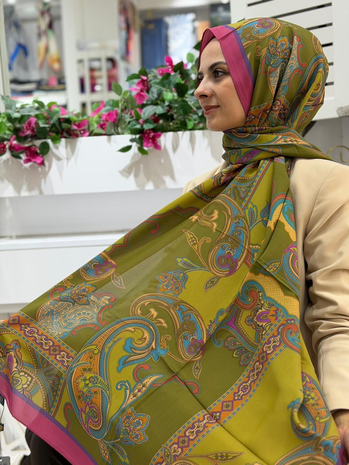 Ed Scarf Desenli Yeni Sezon Floş Viskon Şal 01