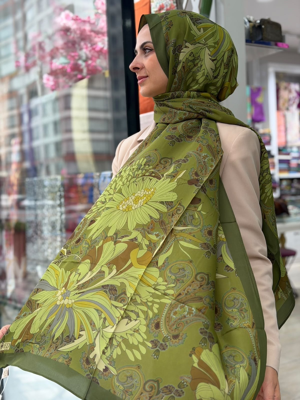 Ed Scarf Floş Viskon Şal Flare Desen Yeşil Rengi