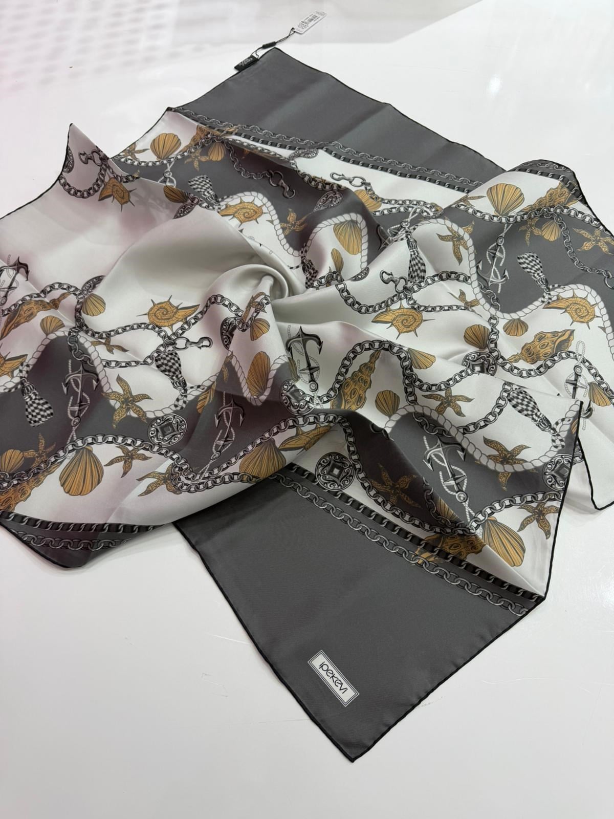 İpekevi Yeni Sezon Desenli Twill İpek Eşarp 02