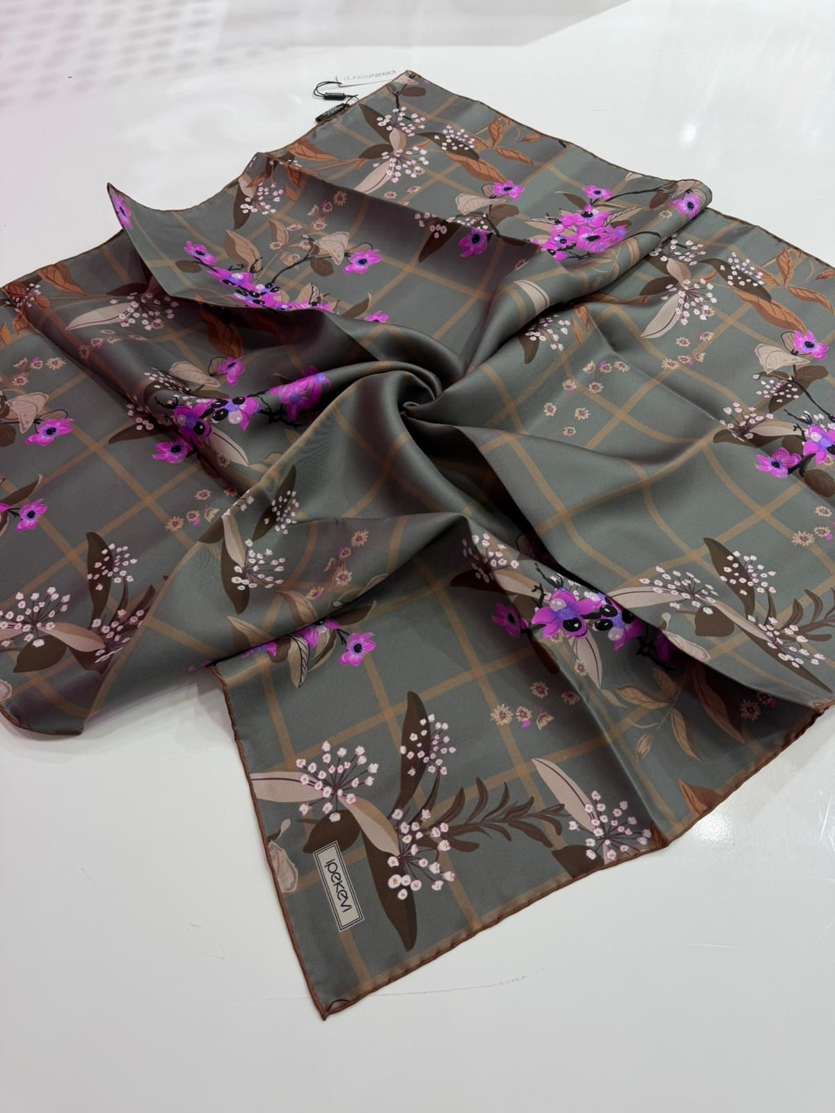 İpekevi Yeni Sezon Desenli Twill İpek Eşarp 01