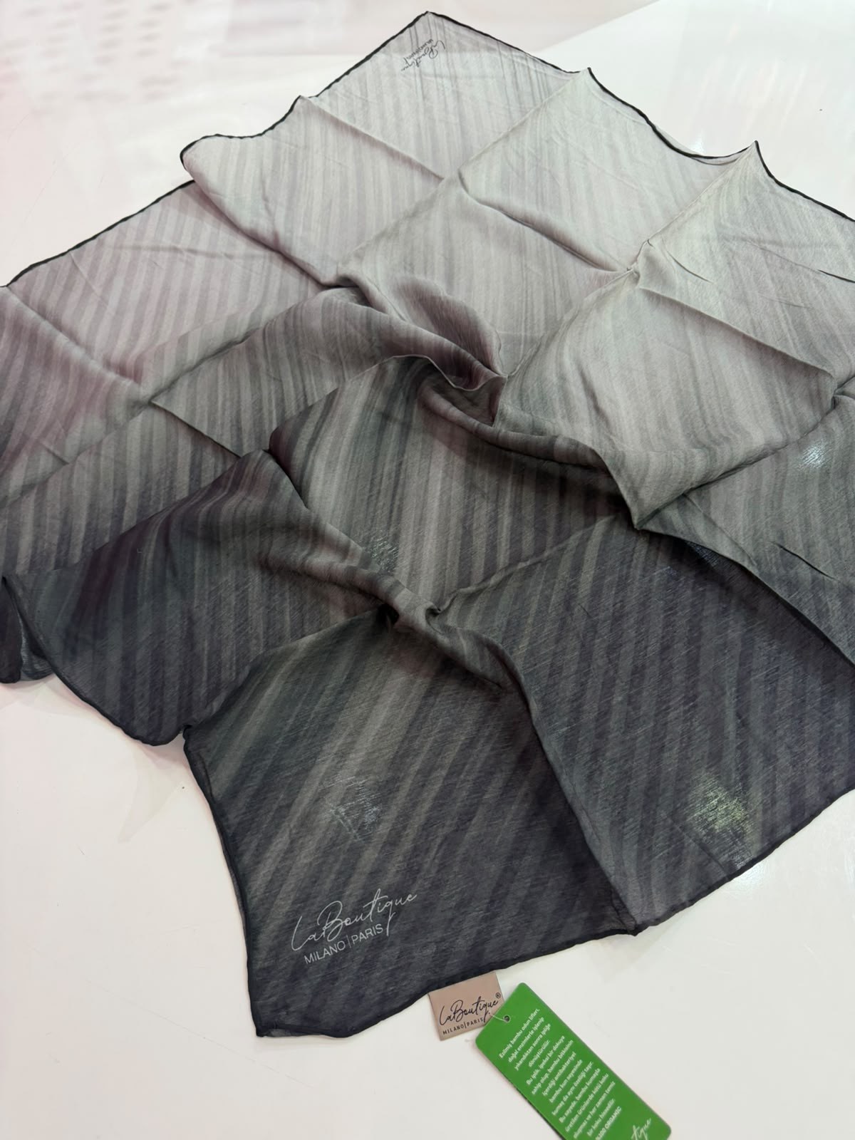 La Boutique Desenli Organik Eşarp 02