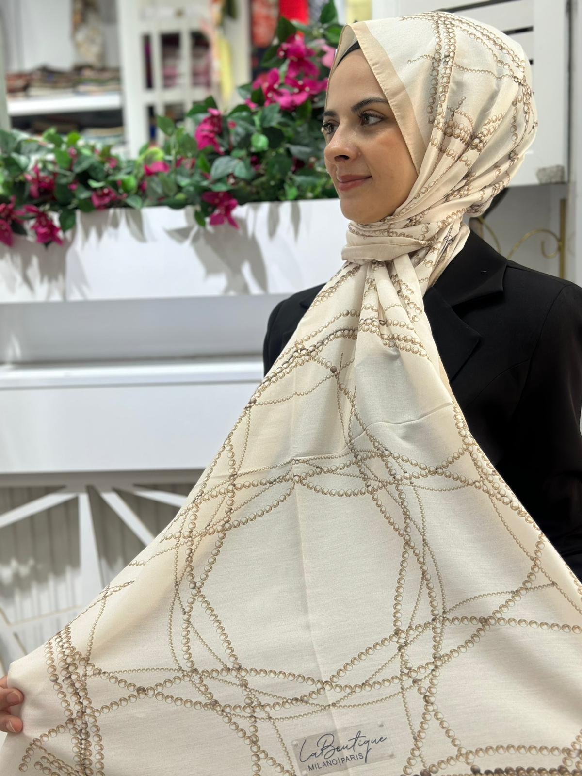 La Boutique Desenli Özel Seri Şal 1808-02
