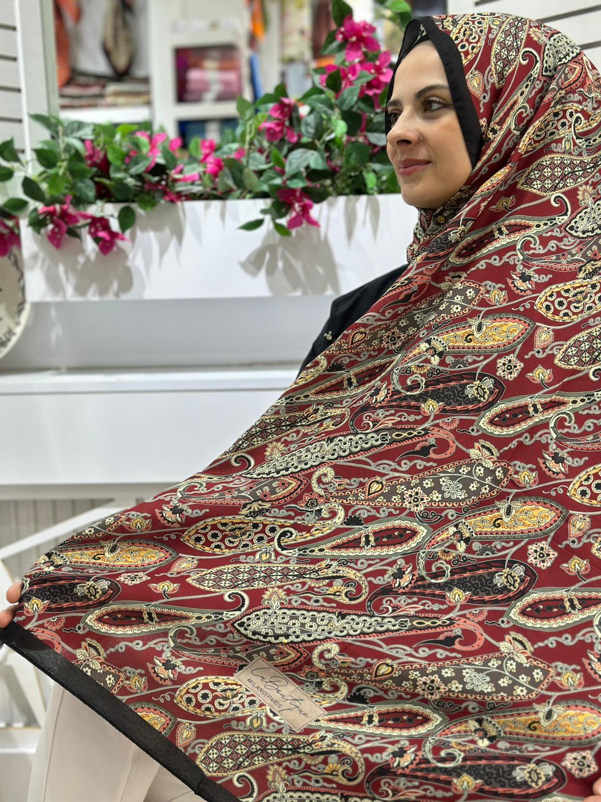La Boutique Desenli Özel Seri Şal ÖSS254509