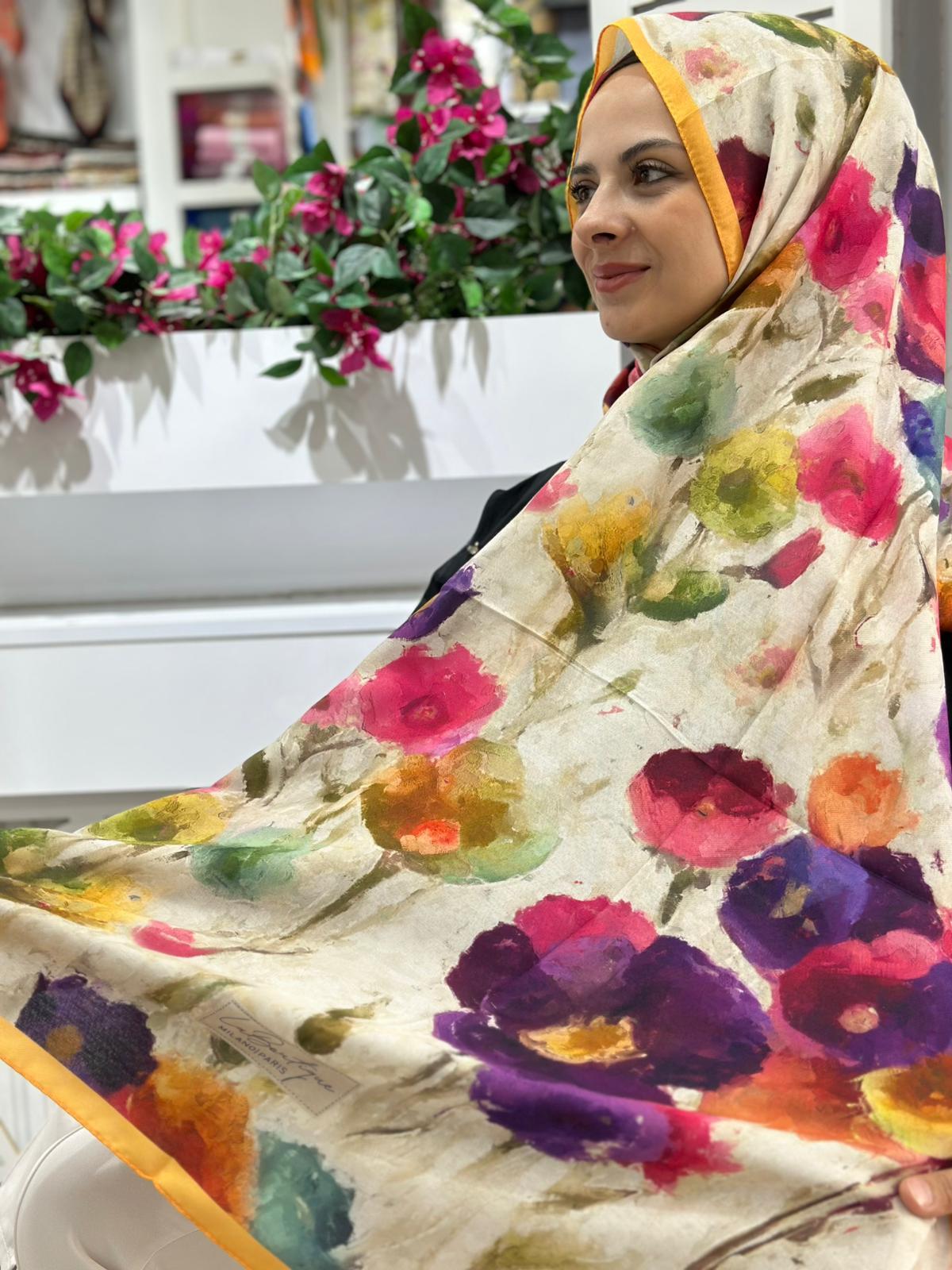 La Boutique Desenli Özel Seri Şal ÖSS255901