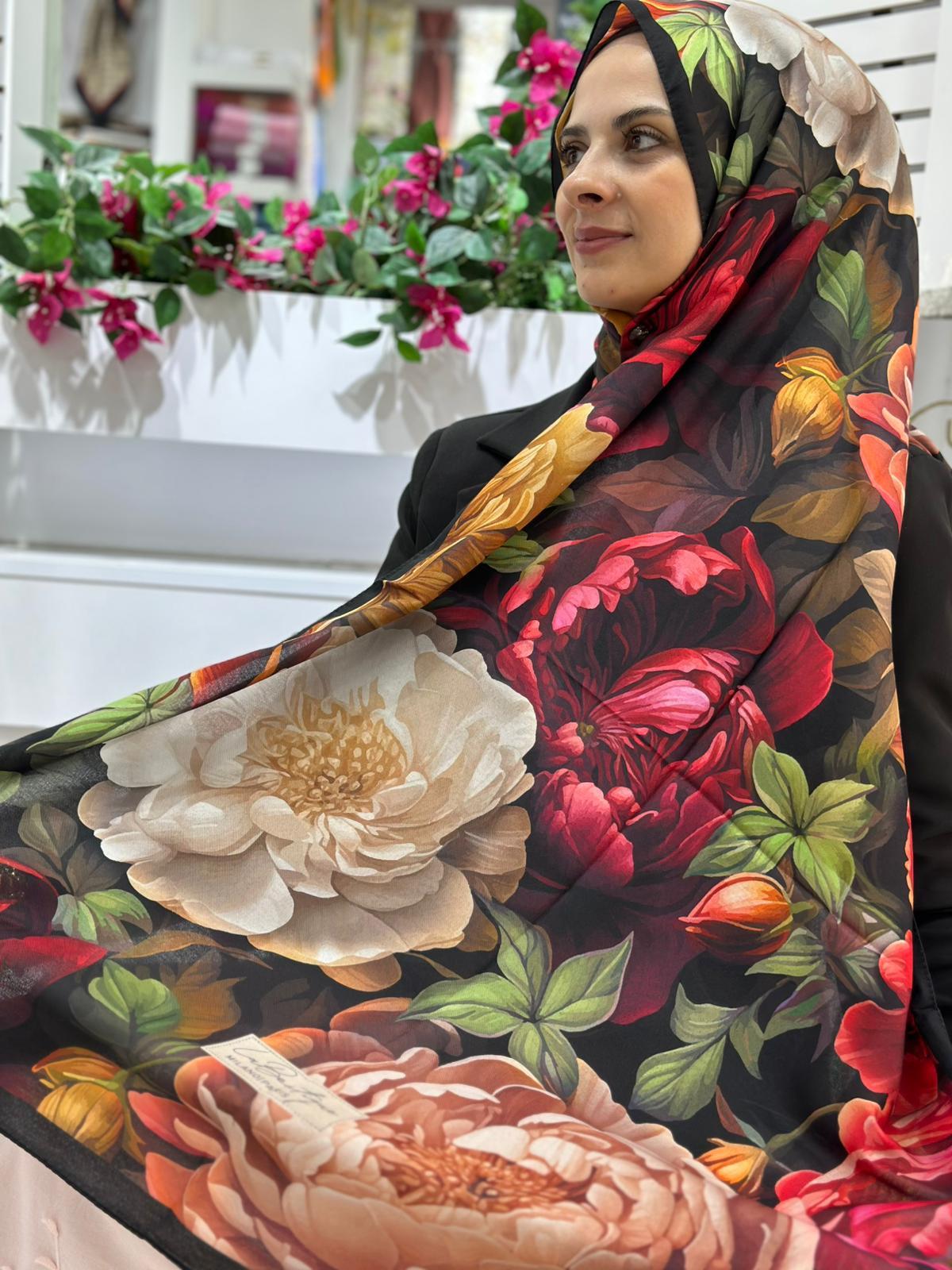 La Boutique Desenli Özel Seri Şal ÖSS255502