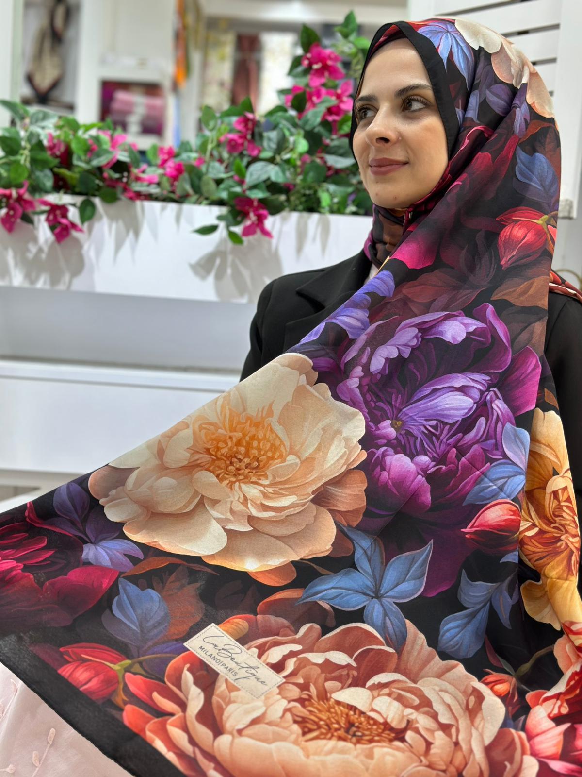 La Boutique Desenli Özel Seri Şal ÖSS255501