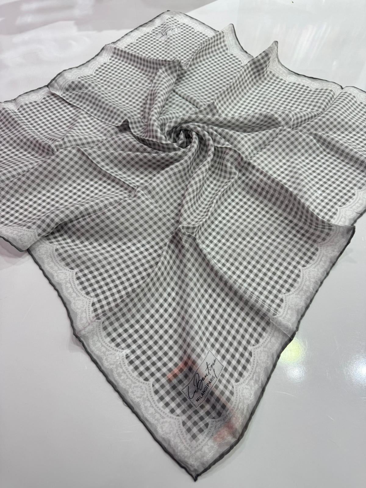 La Boutique Organik Desenli Eşarp 03