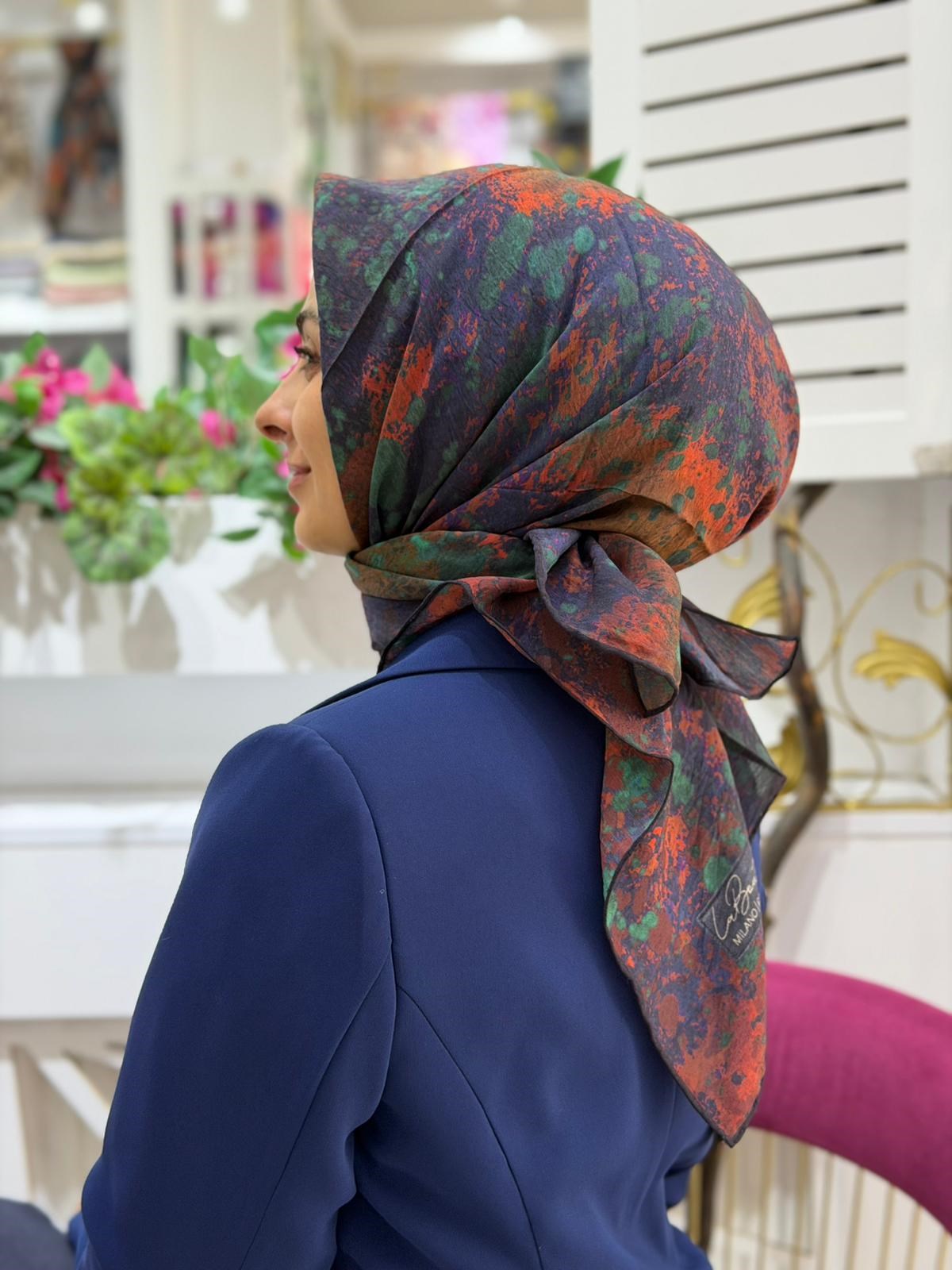 La Boutique Yeni Sezon Desenli Güz Yaz Serinliği Eşarp 02