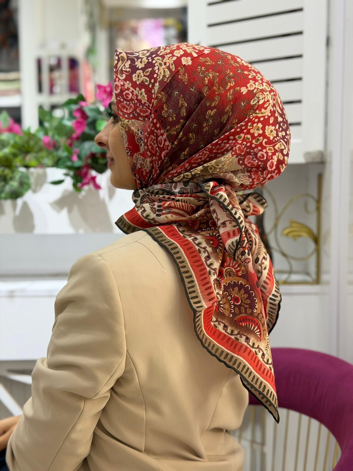 La Boutique Yeni Sezon Desenli Güz Yaz Serinliği Eşarp 05