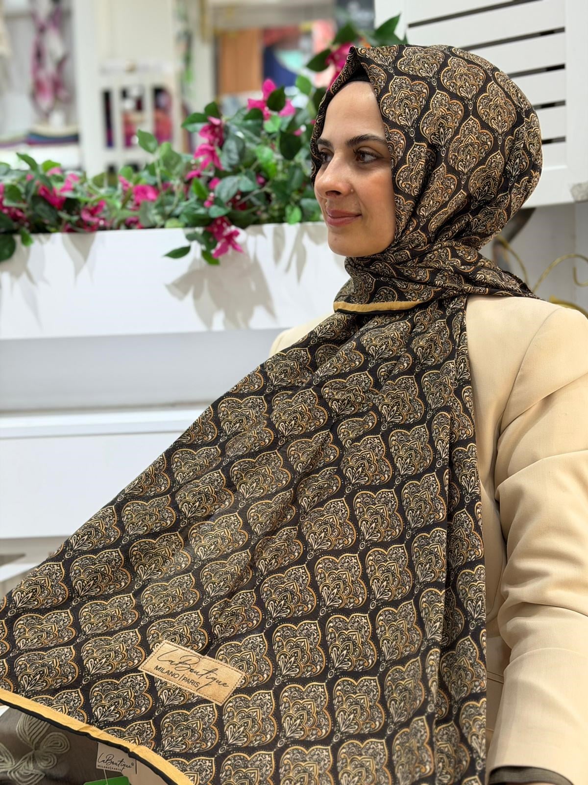 La Boutique Yeni Sezon Desenli Güz Yaz Serinliği Şal 03