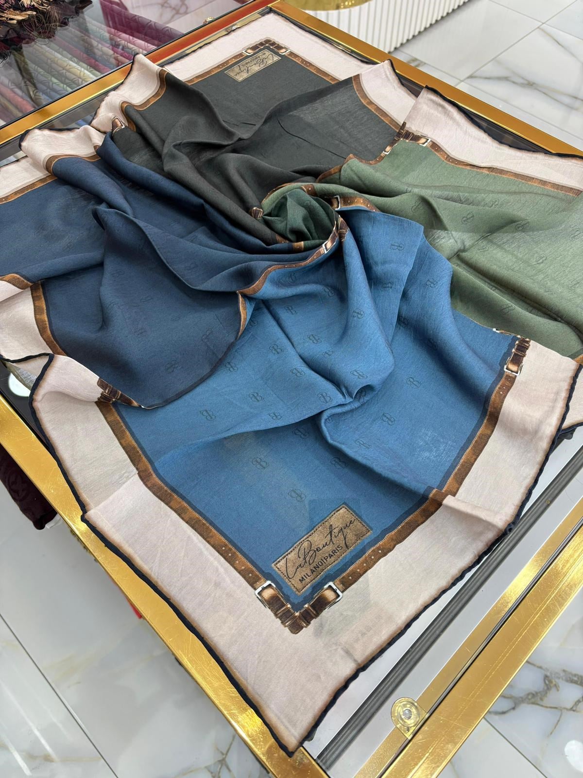 La Boutique Yeni Sezon Desenli Güz Yaz Serinliği Eşarp 03