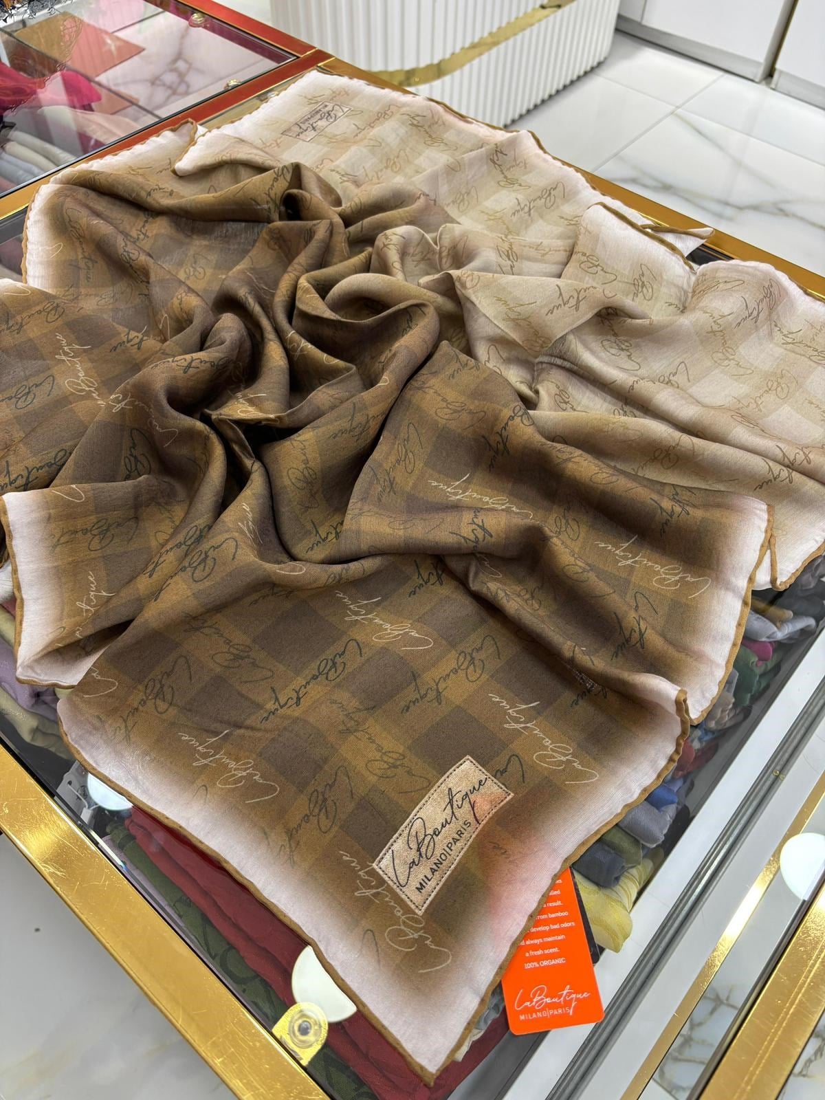 La Boutique Yeni Sezon Desenli Güz Yaz Serinliği Eşarp 05