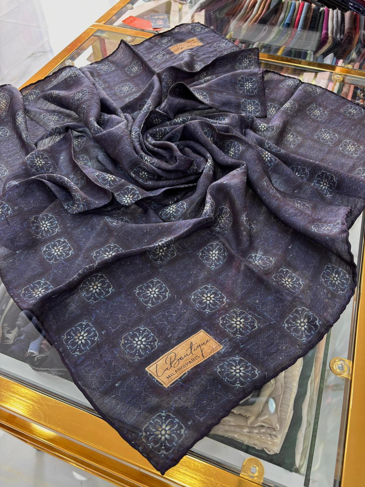 La Boutique Yeni Sezon Desenli Güz Yaz Serinliği Eşarp 02