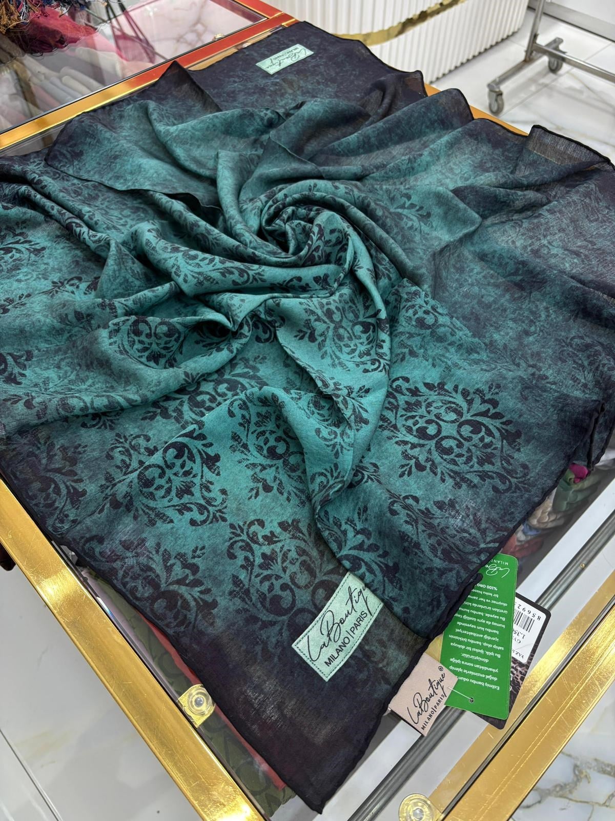 La Boutique Yeni Sezon Desenli Güz Yaz Serinliği Eşarp 04