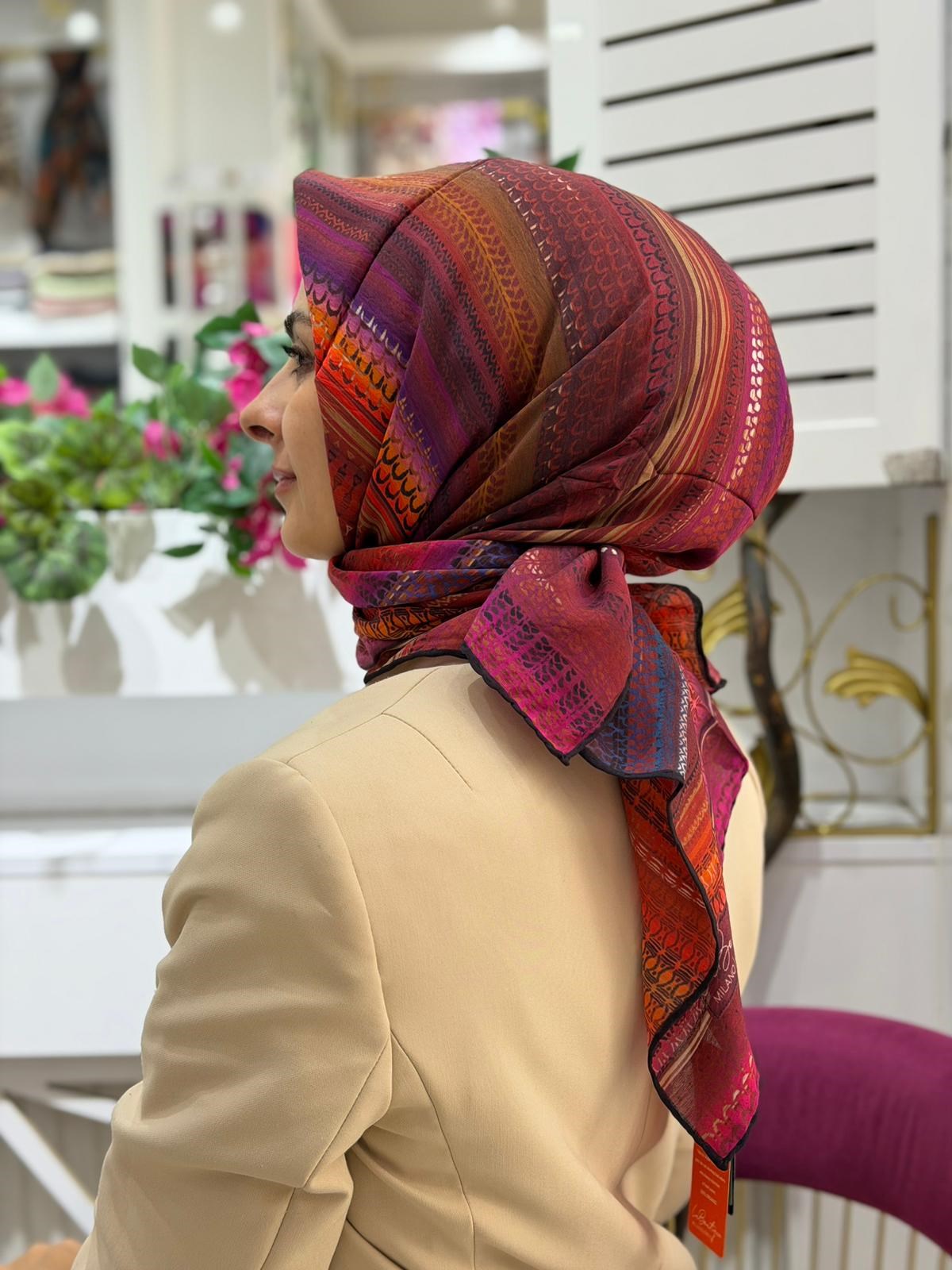 La Boutique Yeni Sezon Desenli Güz Yaz Serinliği Eşarp 02