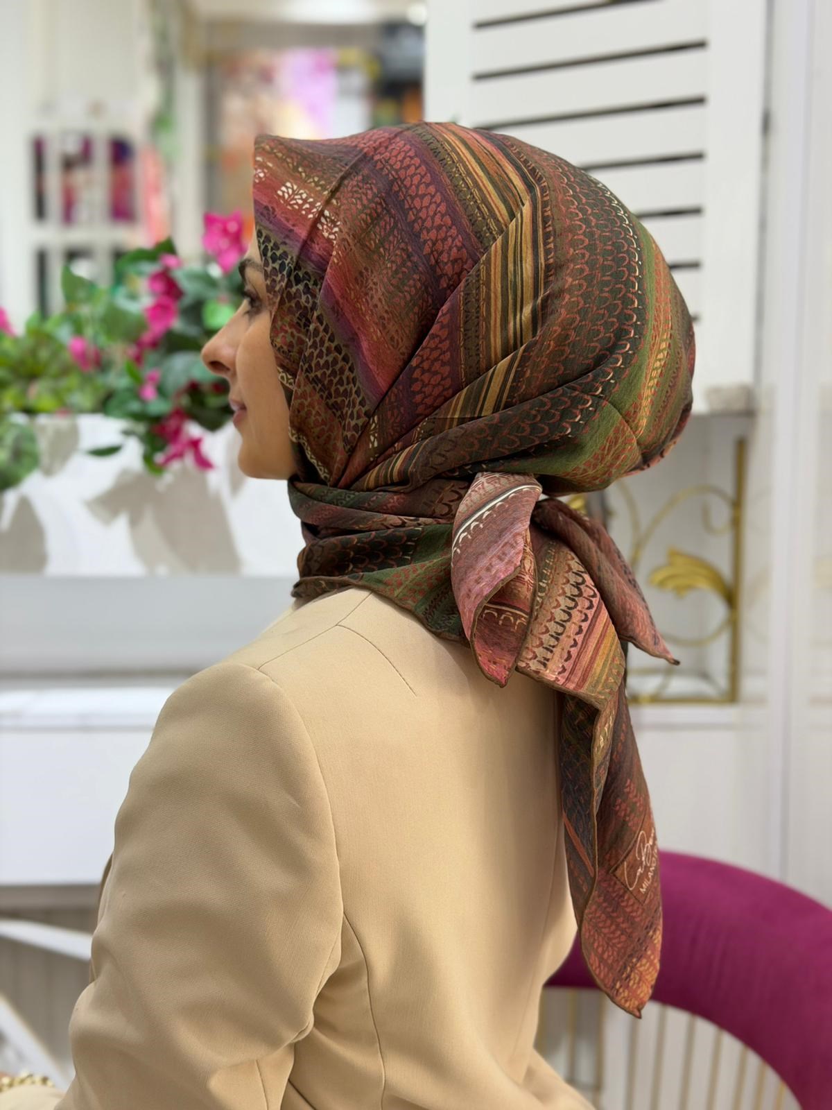 La Boutique Yeni Sezon Desenli Güz Yaz Serinliği Eşarp 04