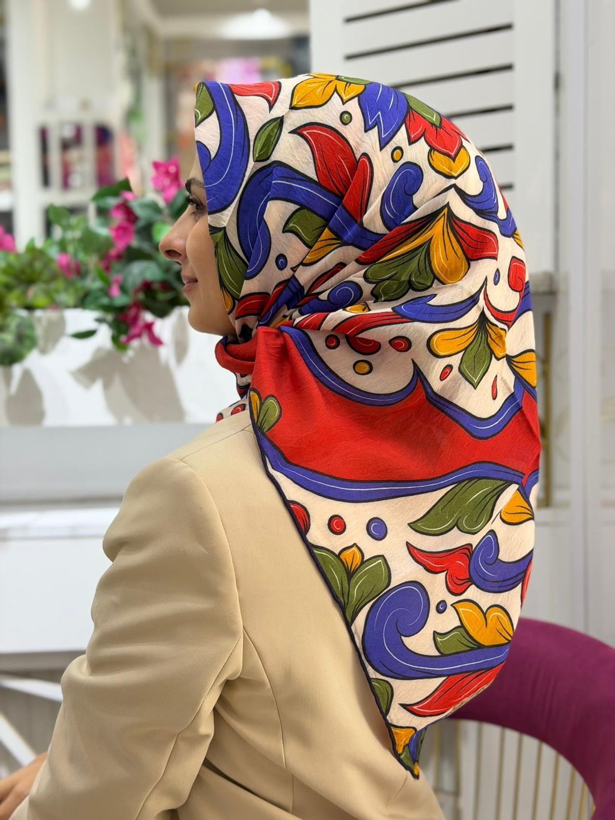 La Boutique Yeni Sezon Desenli Güz Yaz Serinliği Eşarp 01