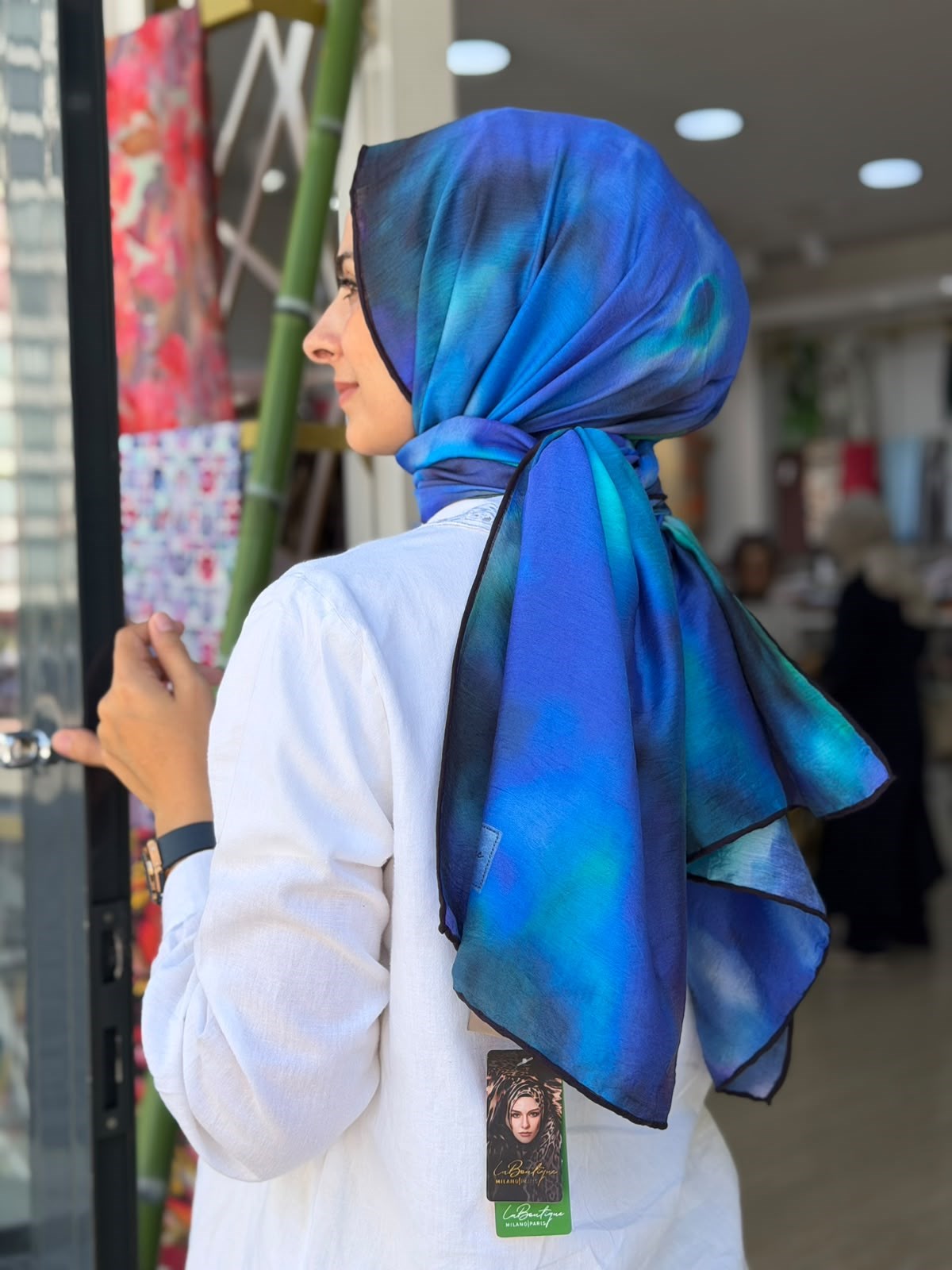 La Boutique Yeni Sezon Desenli Güz Yaz Serinliği Şal 02