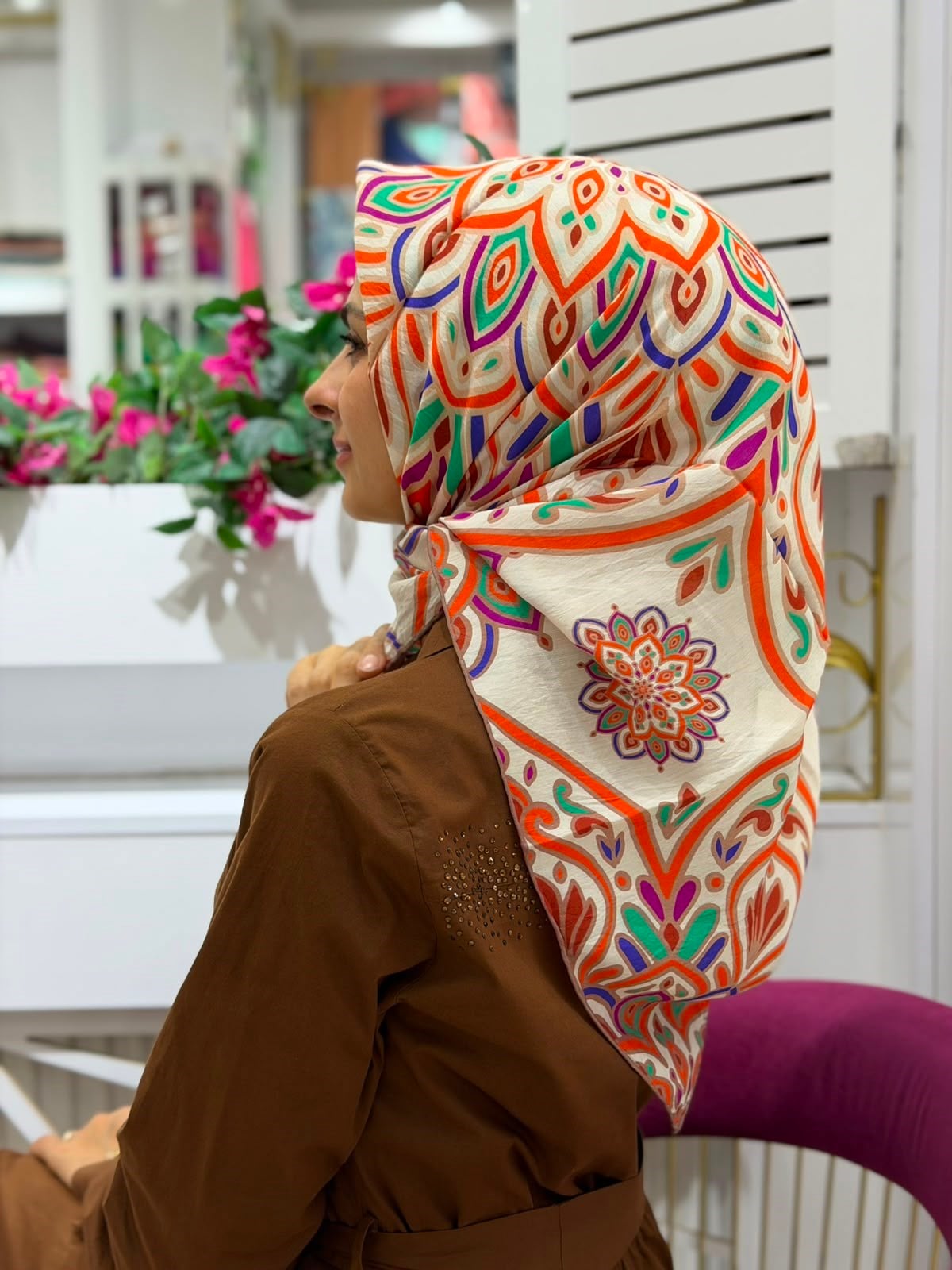 La Boutique Yeni Sezon Desenli Güz Yaz Serinliği Eşarp 02