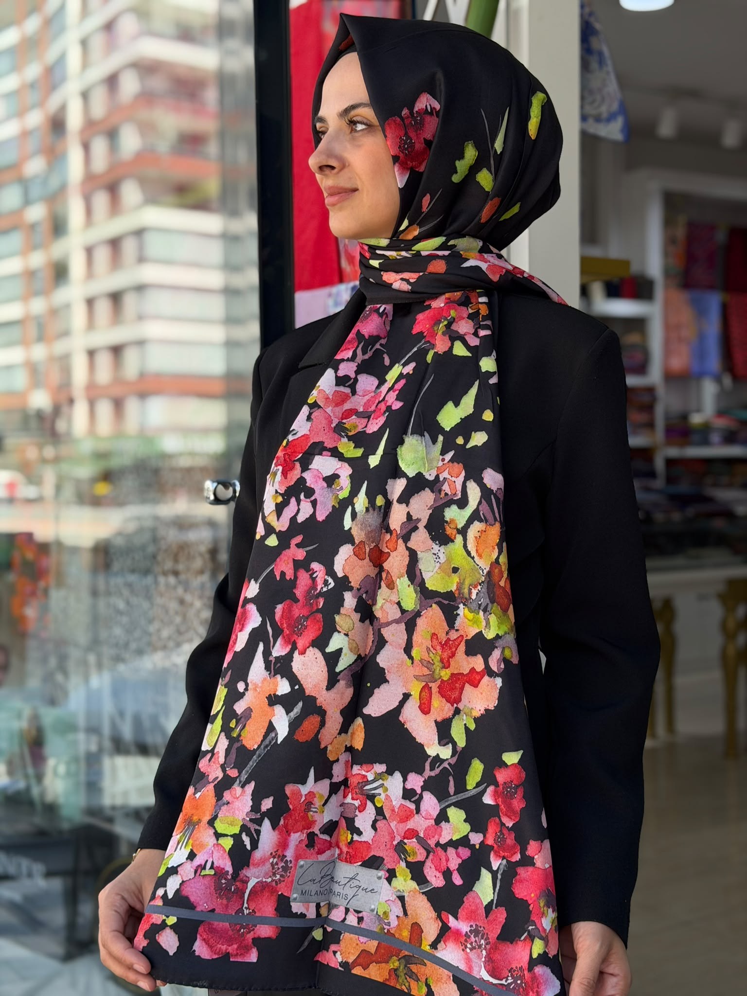 La Boutique Yeni Sezon Desenli Özel Seri Şal 01