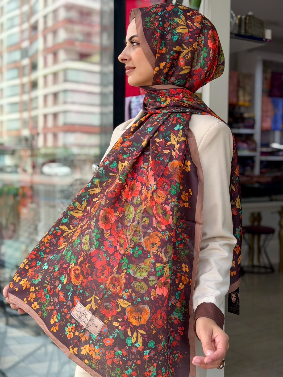 La Boutique Yeni Sezon Desenli Özel Seri Şal 09