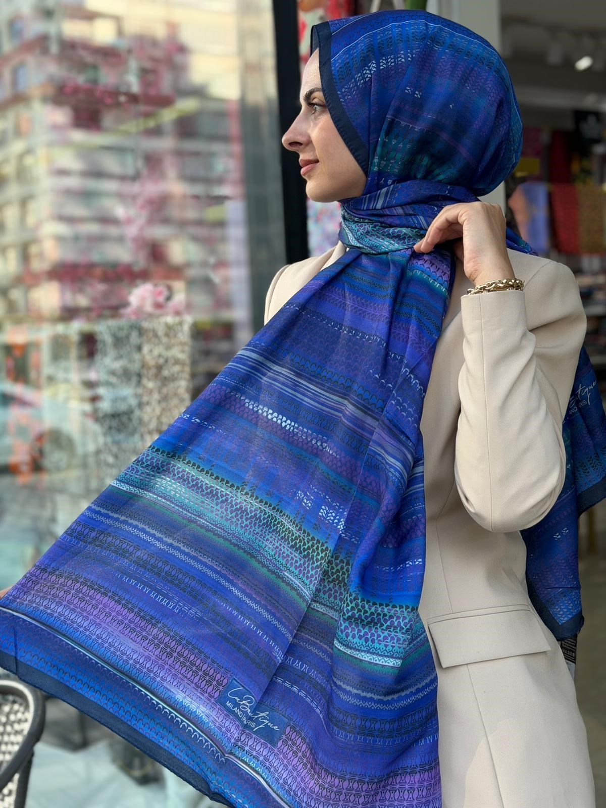 La Boutique Yeni Sezon Desenli Özel Seri Şal 04