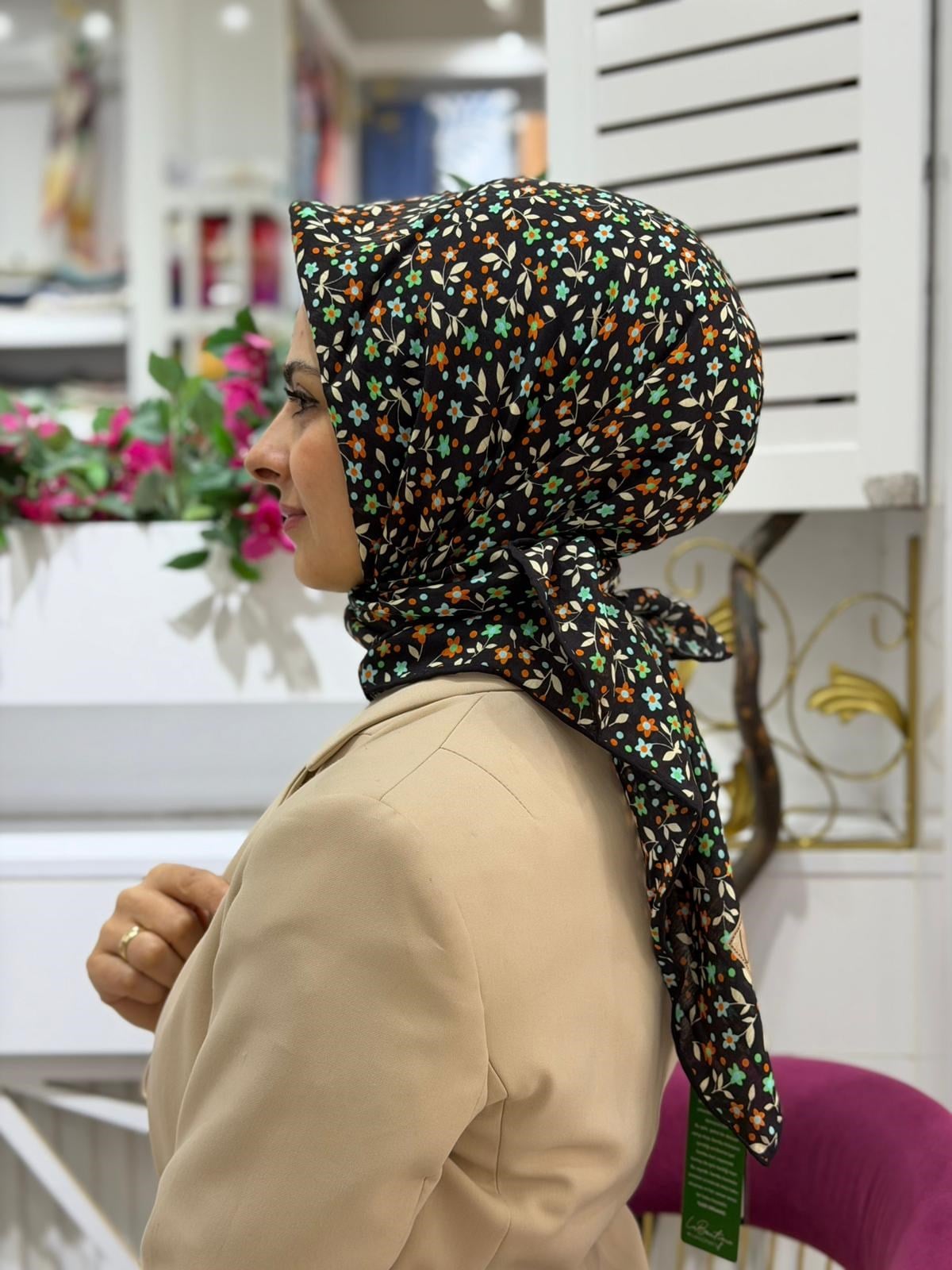 La Boutique Yeni Sezon Güz Yaz Serinliği Eşarp 03
