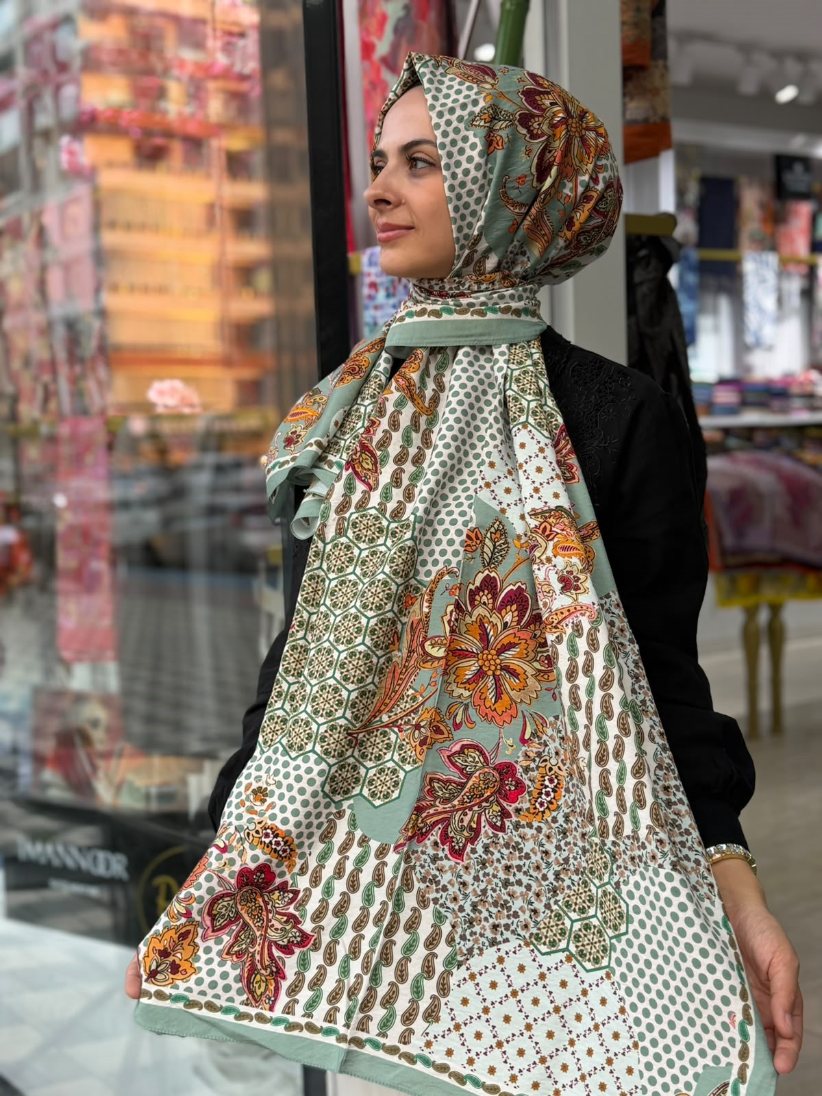 Ladure Premium Seri Şal 08