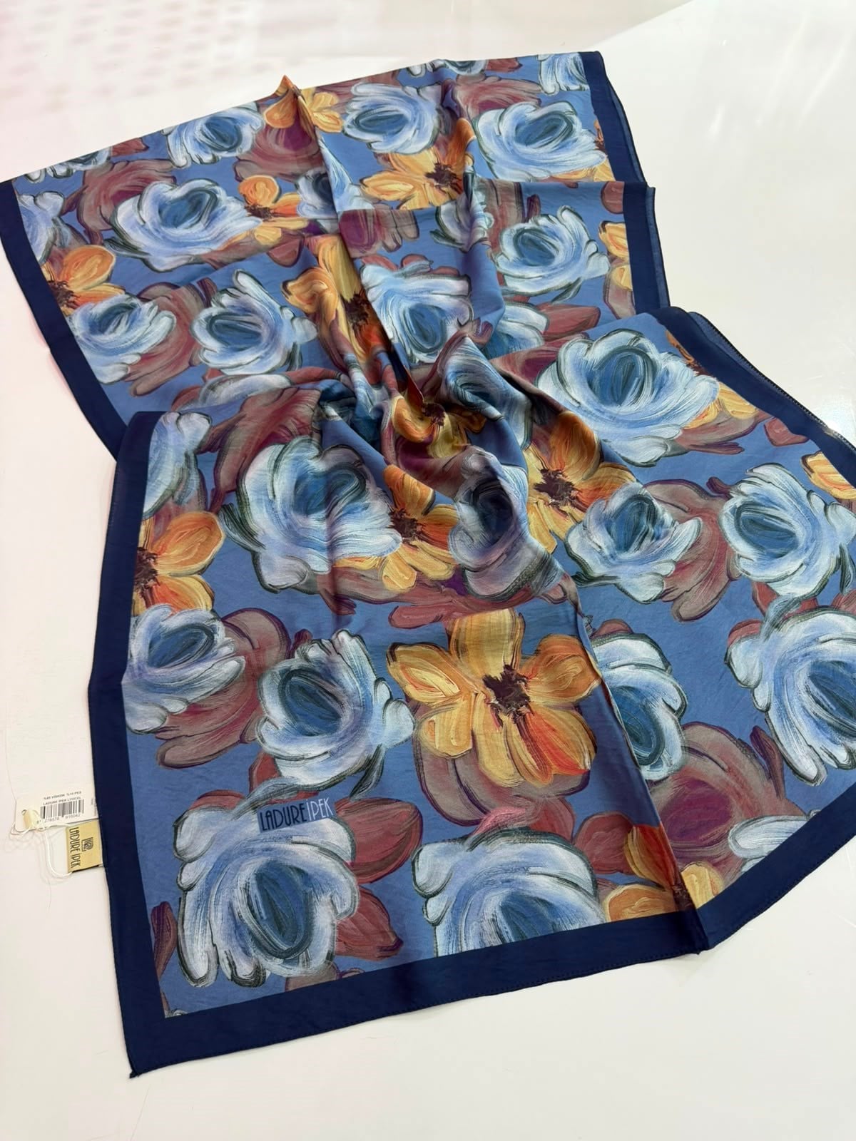 Ladure Premium Seri Şal 13