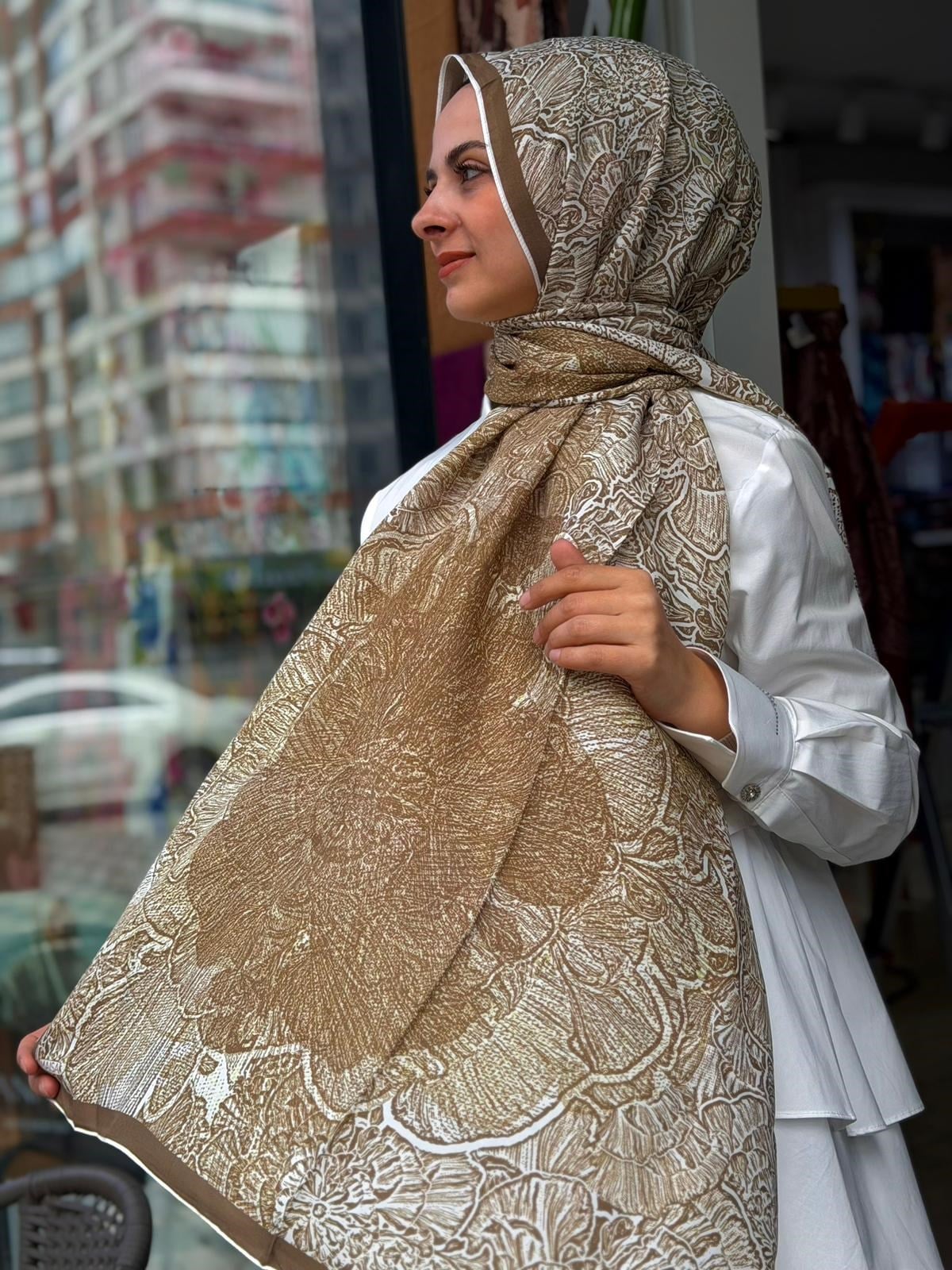 Maisa Sedef Floş Fiskon Şal Bej Rengi