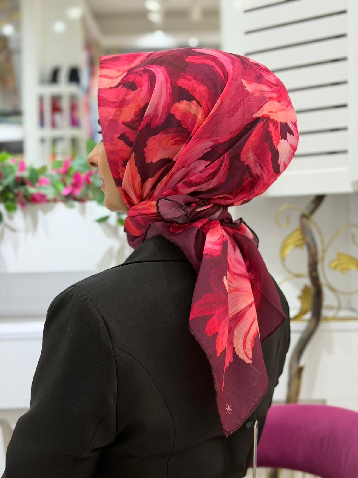 Siyane Desenli Natural Eşarp 03